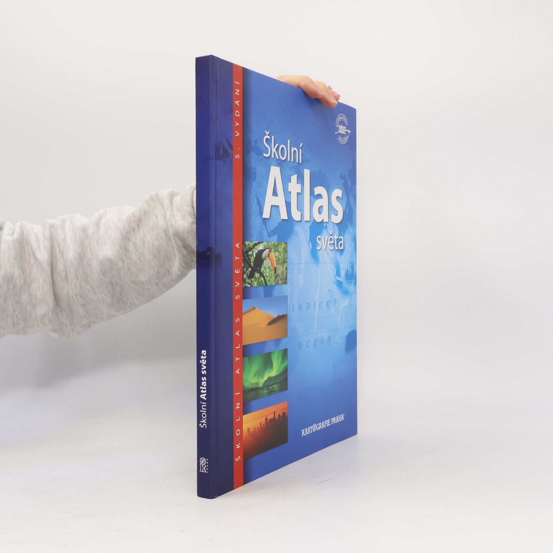 Autorenkollektiv Školní atlas světa