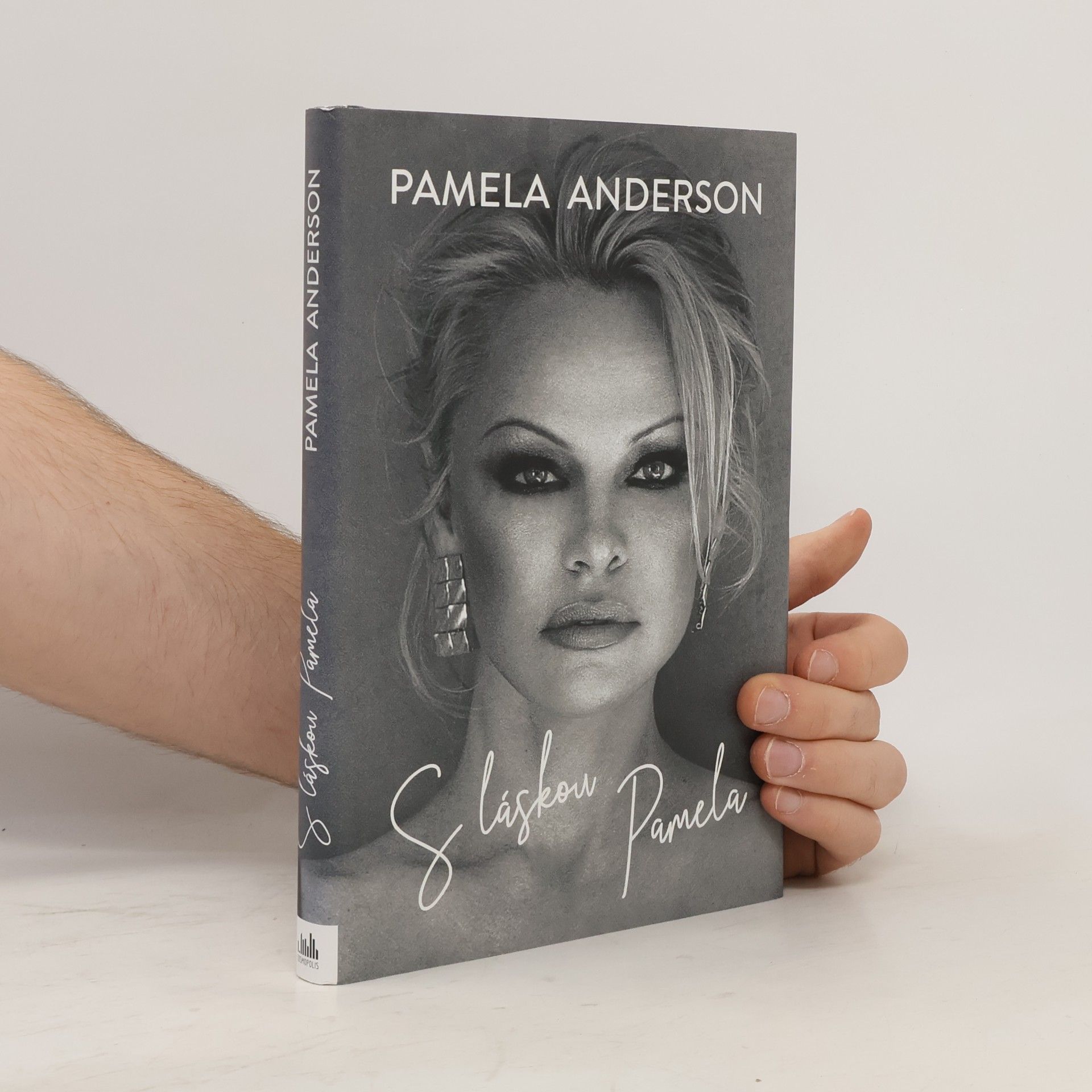 Pamela Anderson S láskou Pamela