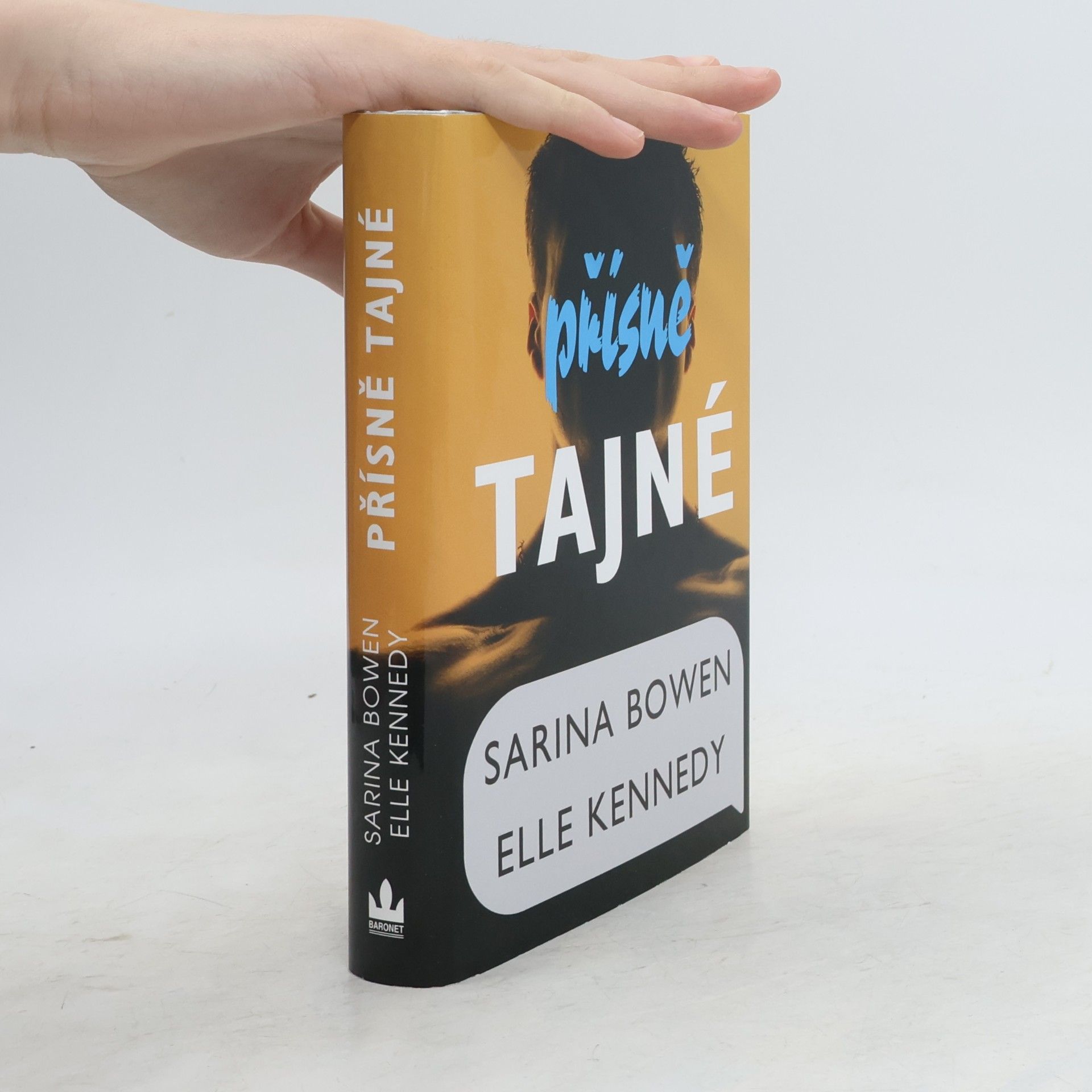 Sarina Bowen Přísně tajné