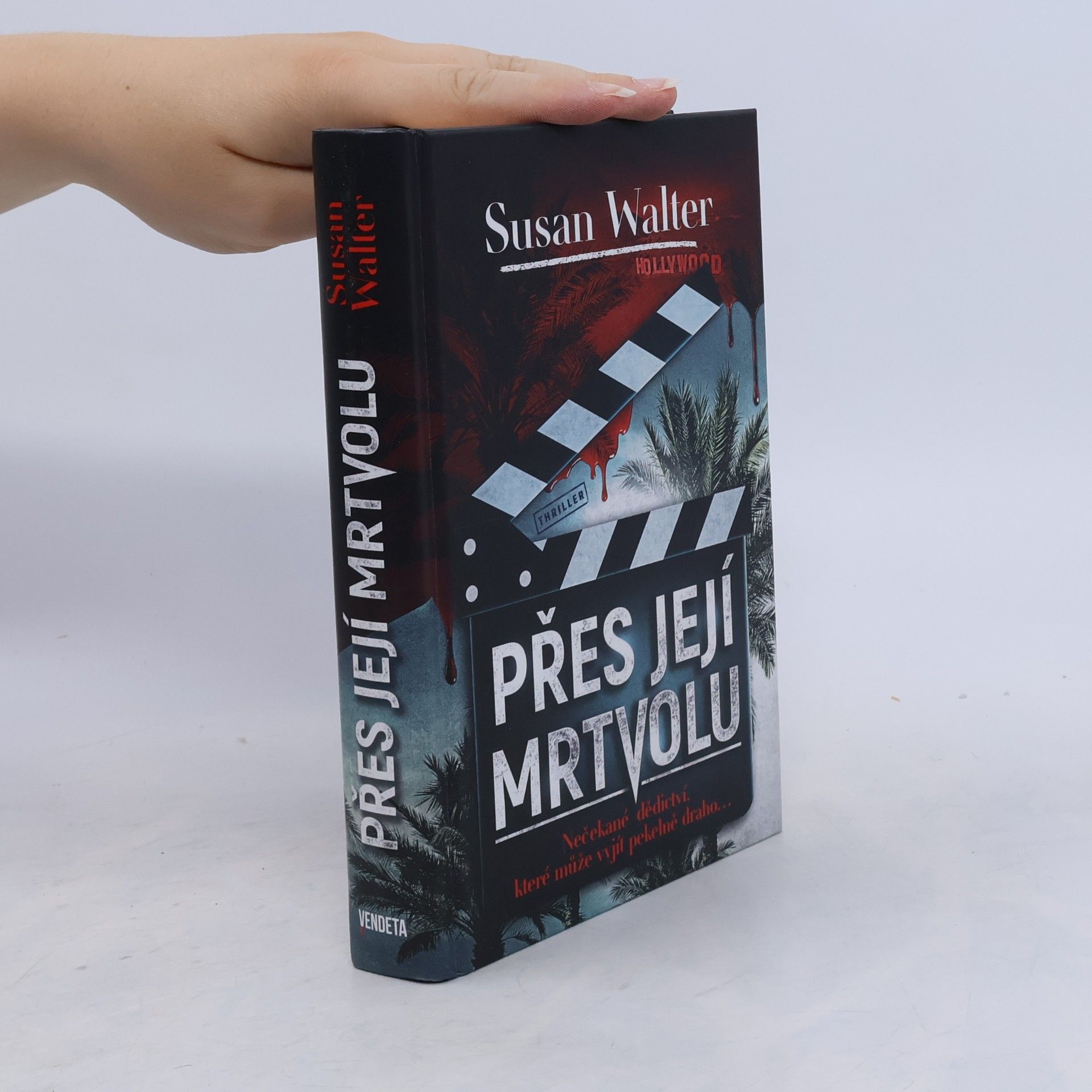 Susan Cragin Přes její mrtvolu
