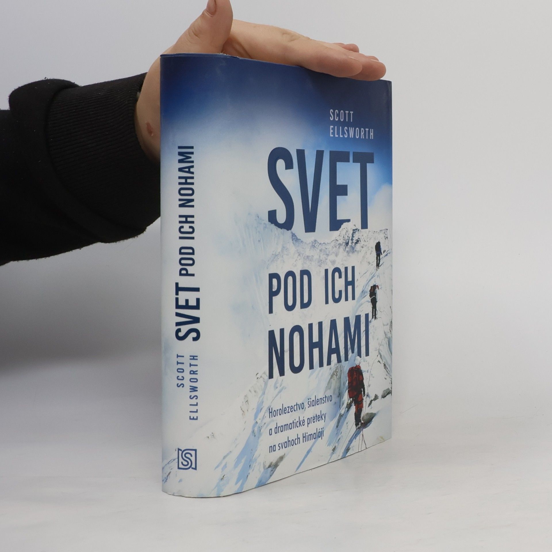 Scott Ellisworth Svet pod ich nohami