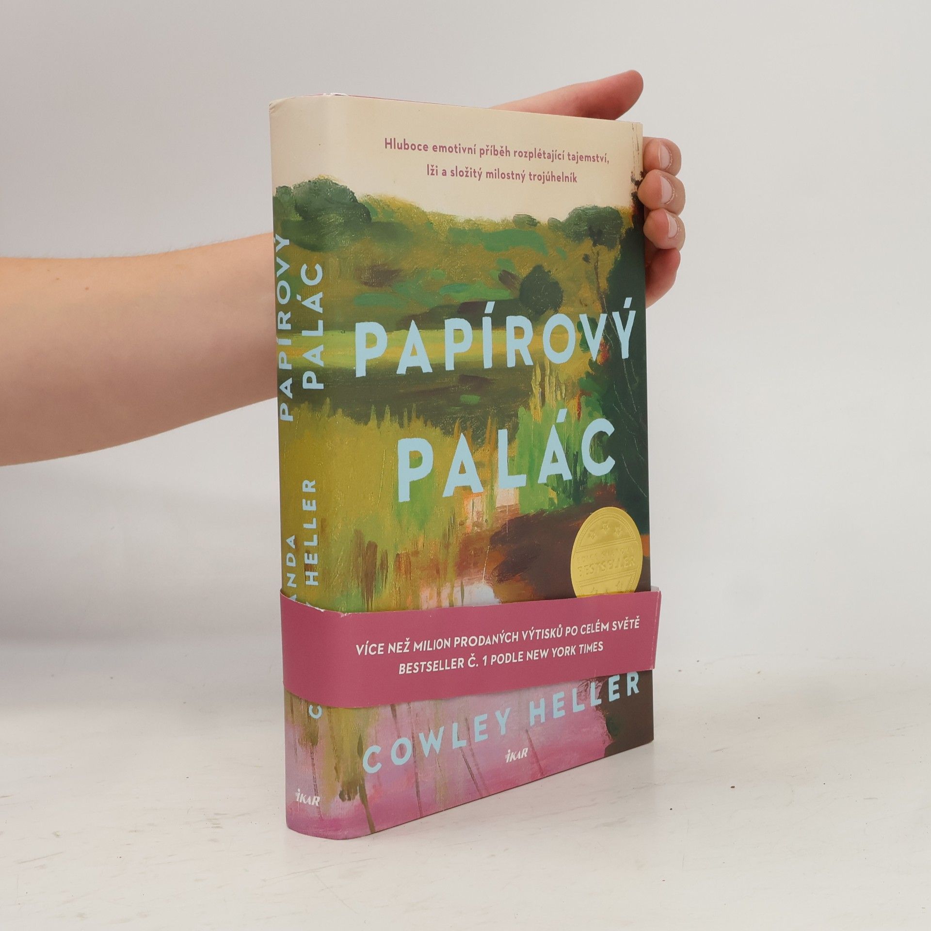 Miranda Cowley Heller Papírový palác