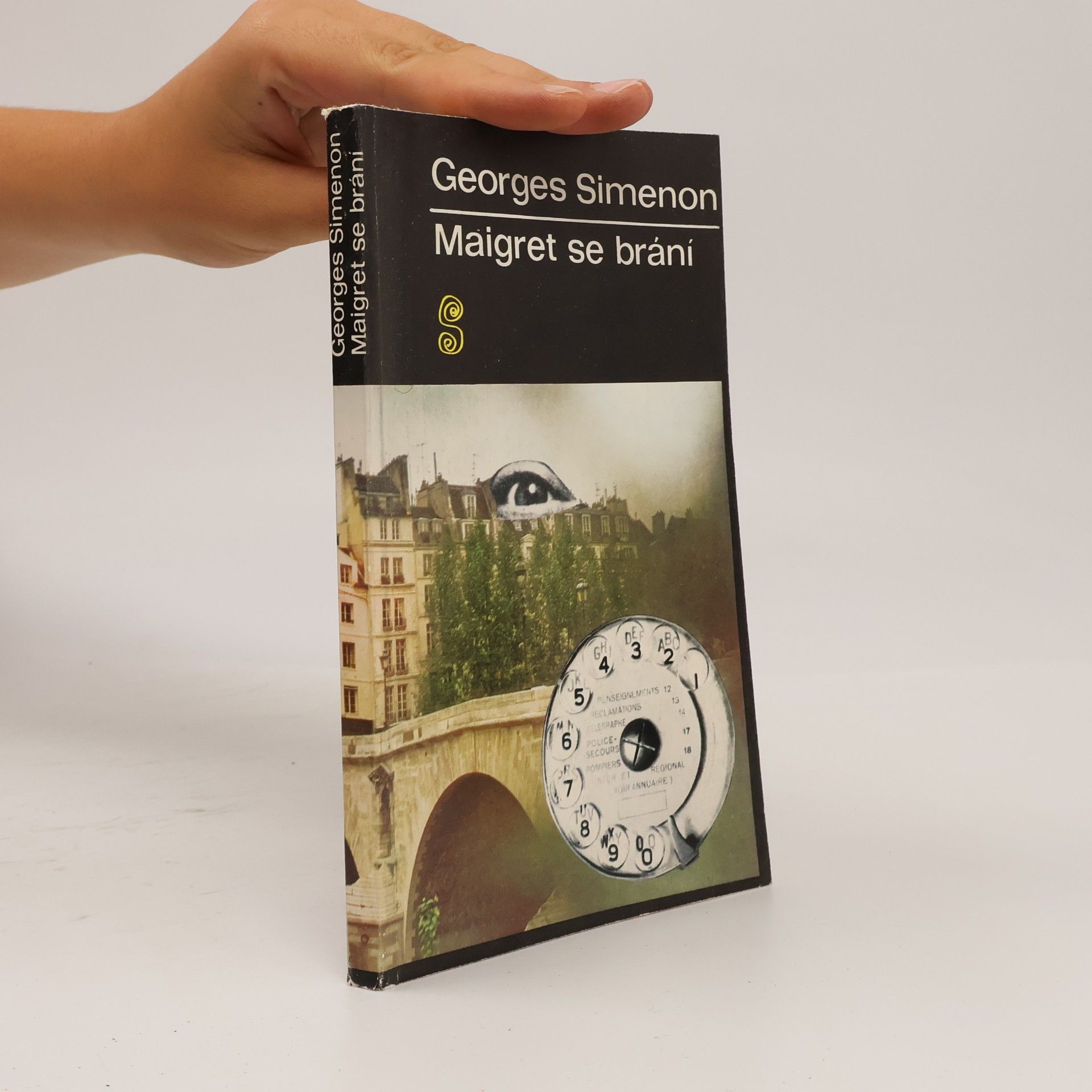 Georges Simenon Maigret se brání