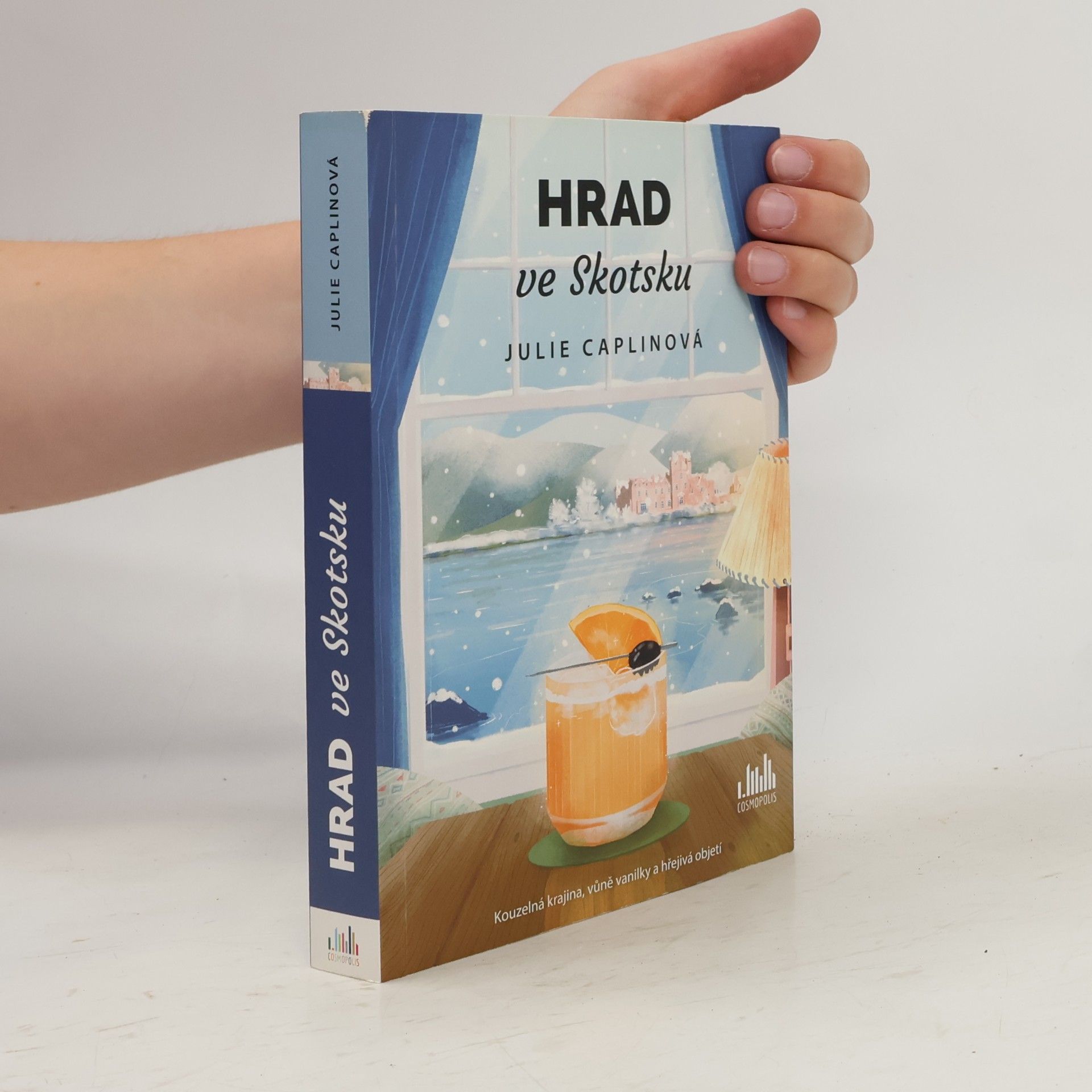 Julie Caplinová Hrad ve Skotsku