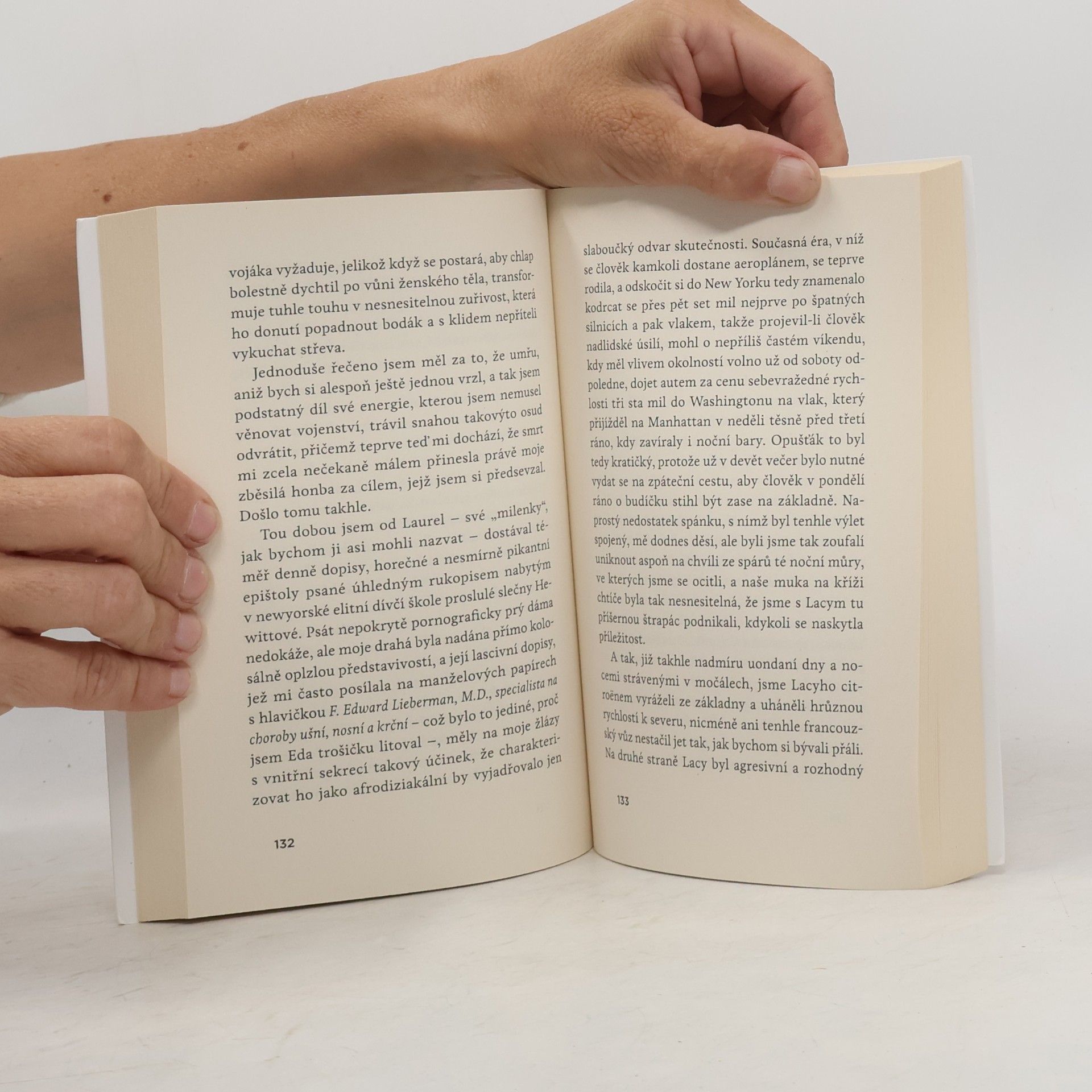 William Styron Až na krev: Pět povídek o námořní pěchotě