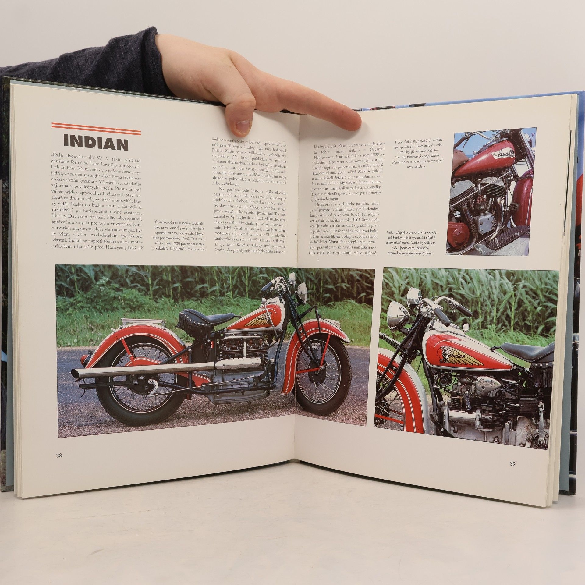 Peter Henshaw Klasické motocykly