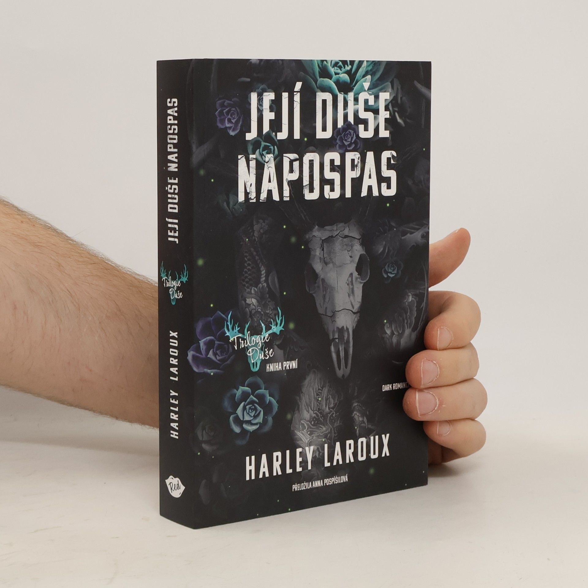 Harley Laroux Její duše napospas