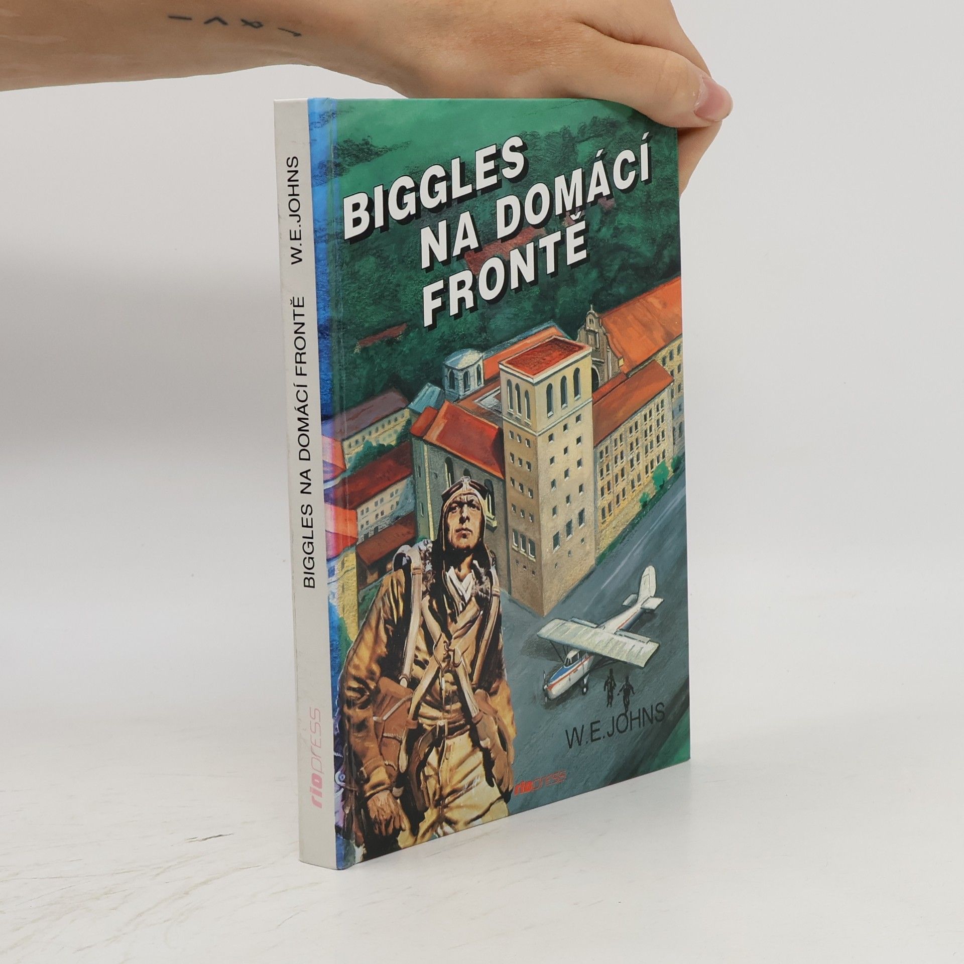 W. E. Johns Biggles na domácí frontě