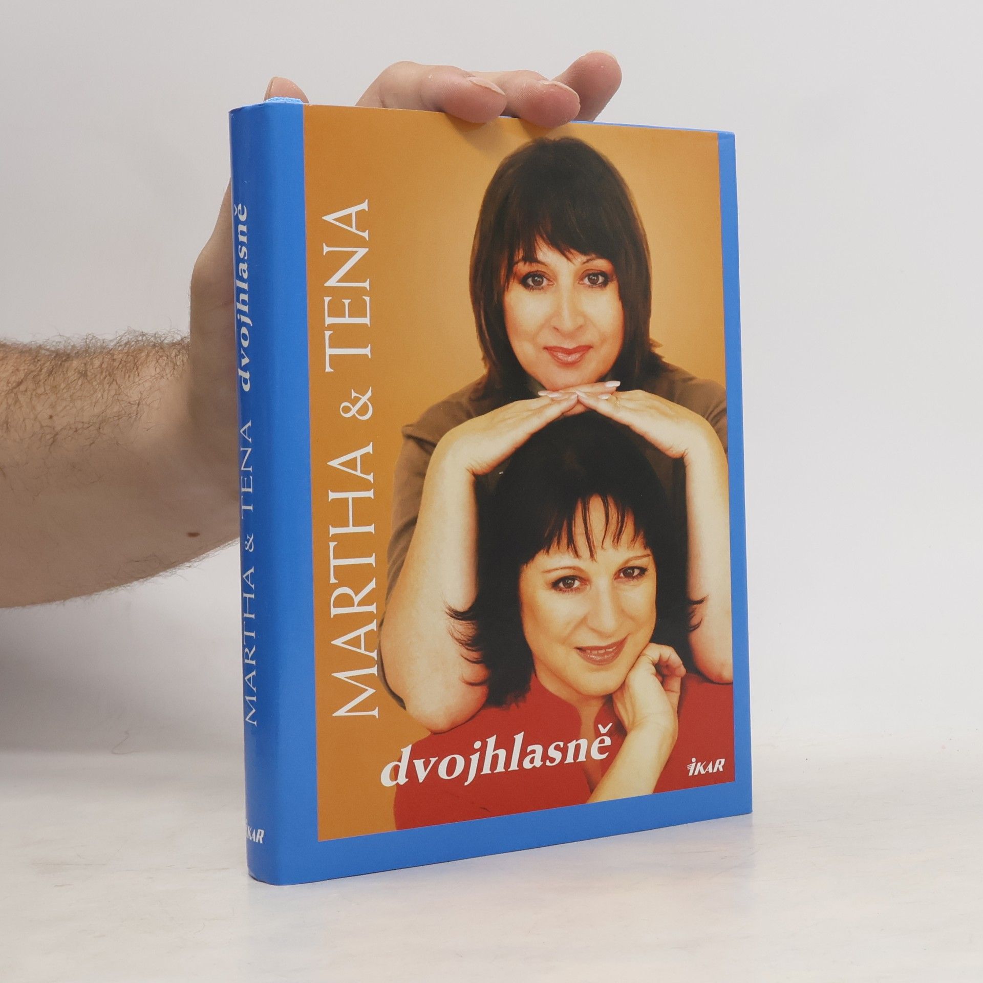 Tena Elefteriadu Martha & Tena dvojhlasně