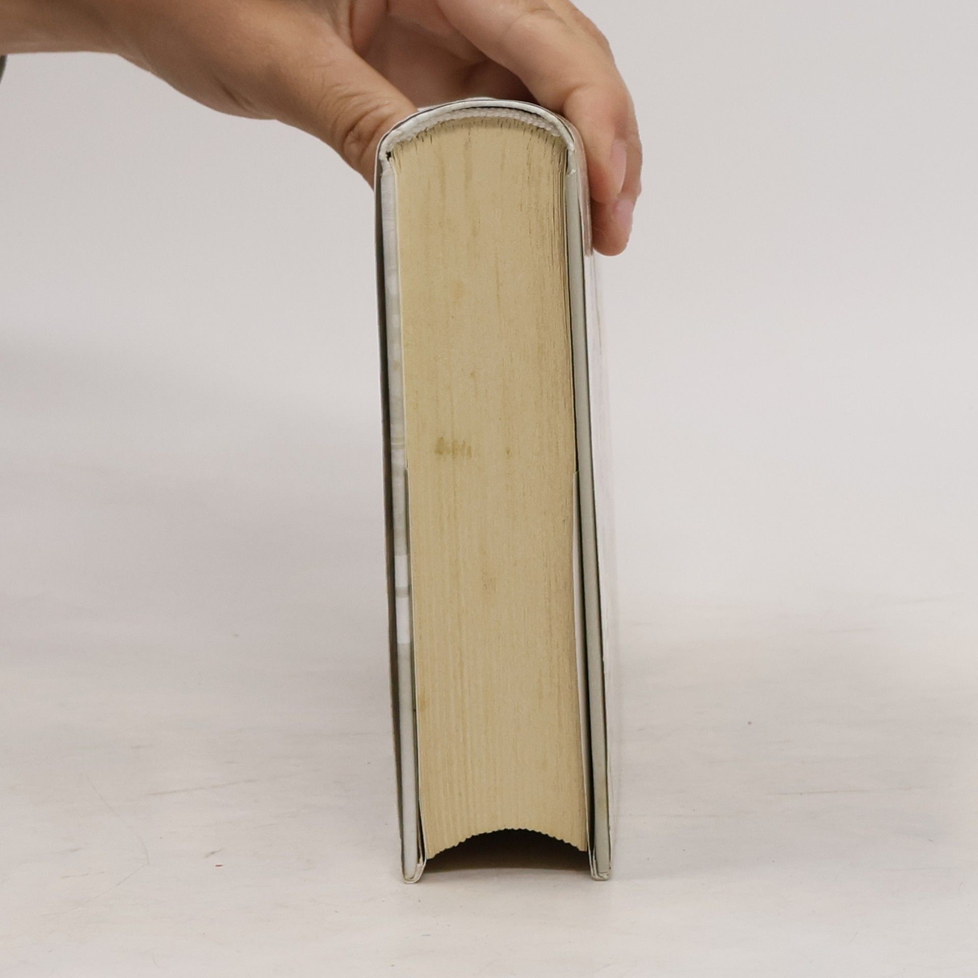 Nora Roberts Neomylný instinkt