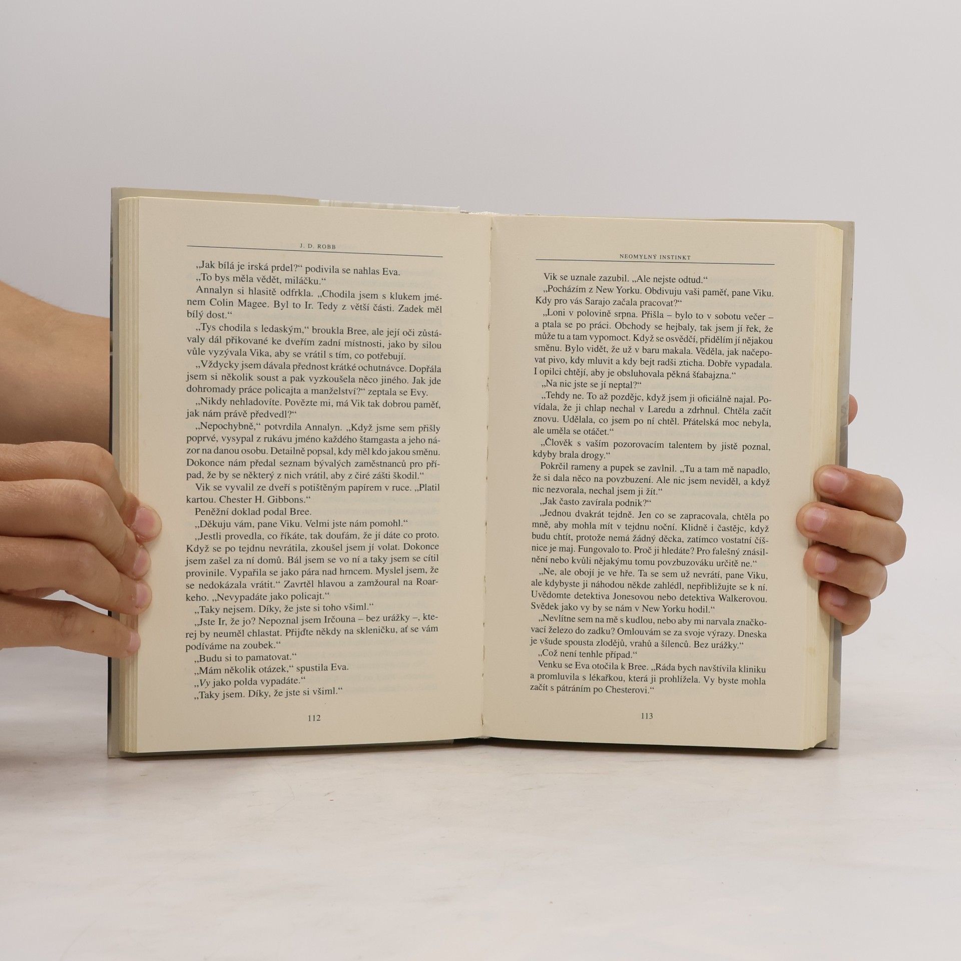 Nora Roberts Neomylný instinkt