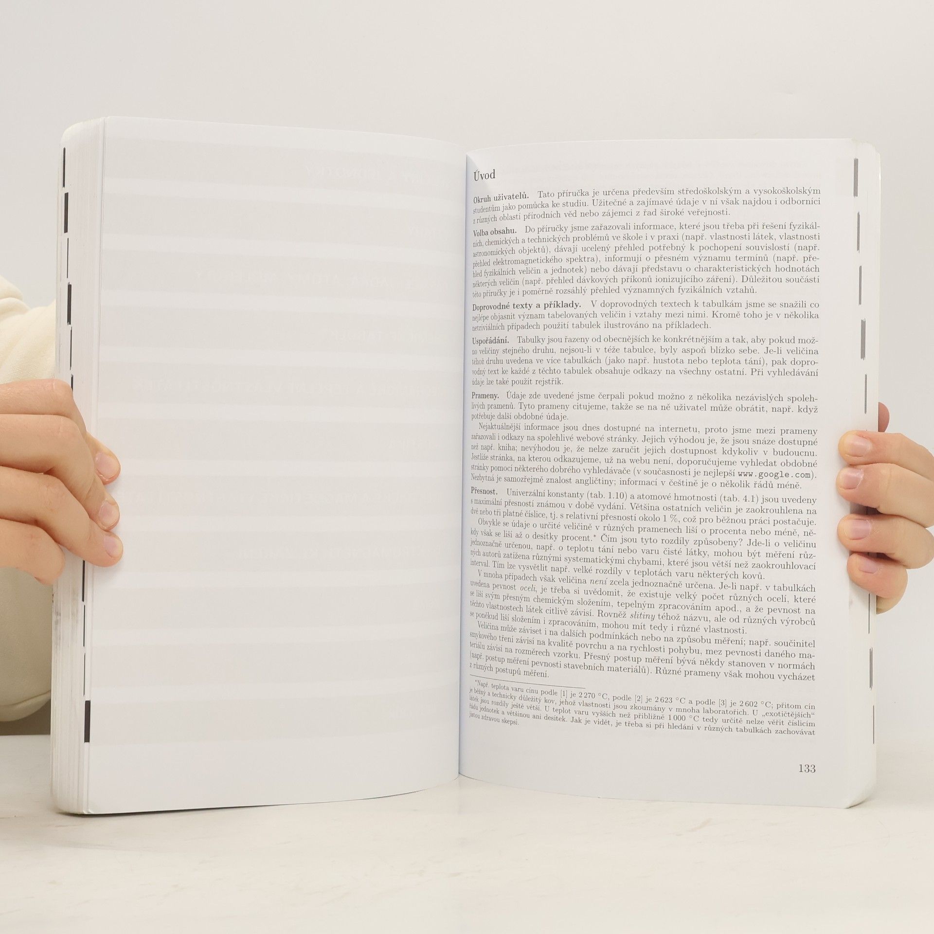 Jiří Mikulčák Matematické, fyzikální a chemické tabulky a vzorce pro střední školy