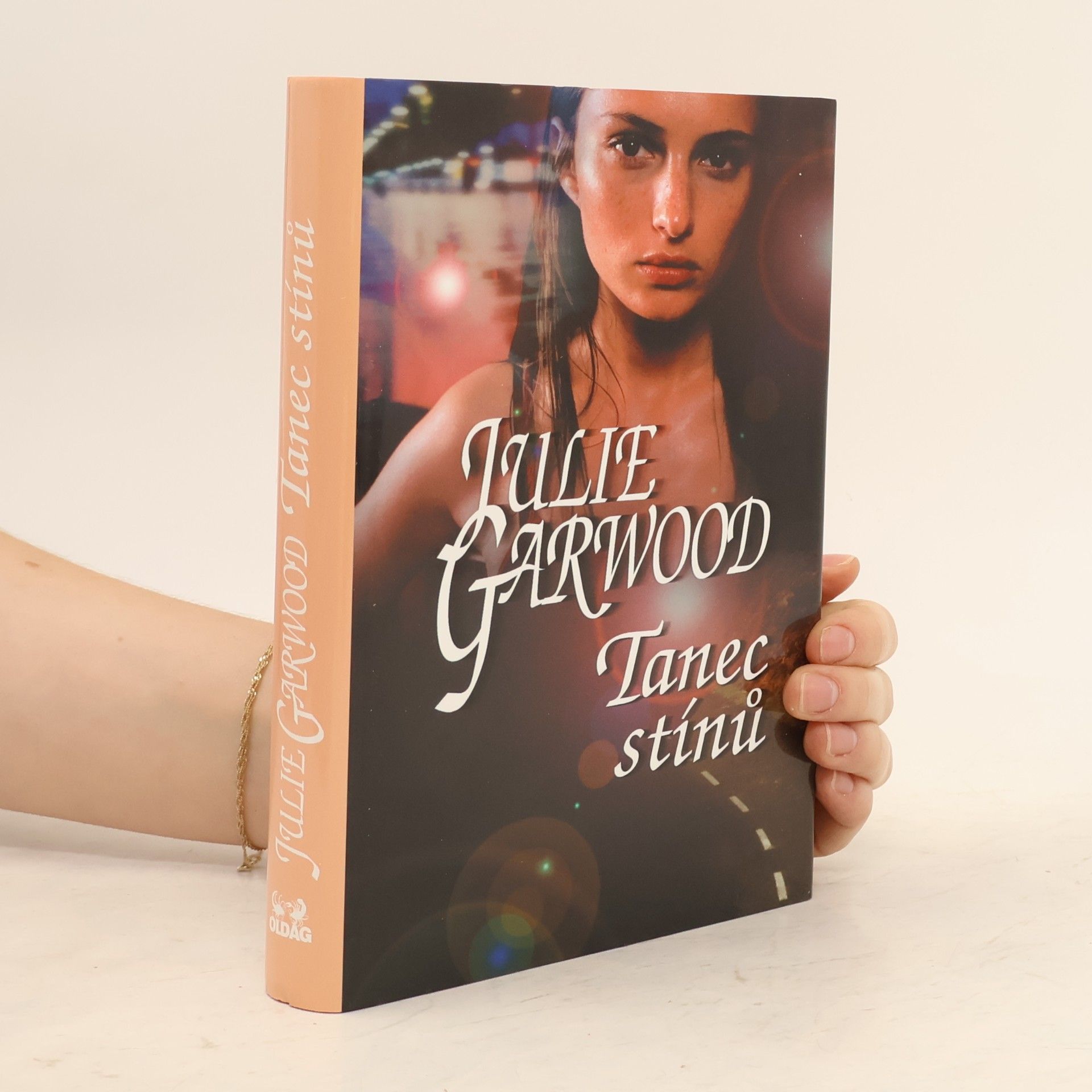 Julie Garwood Tanec stínů
