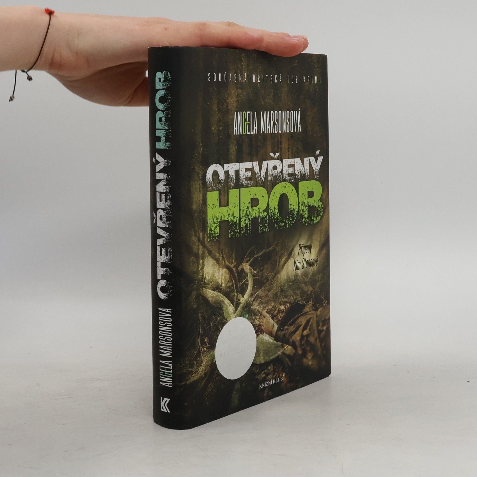Angela Marsons Otevřený hrob