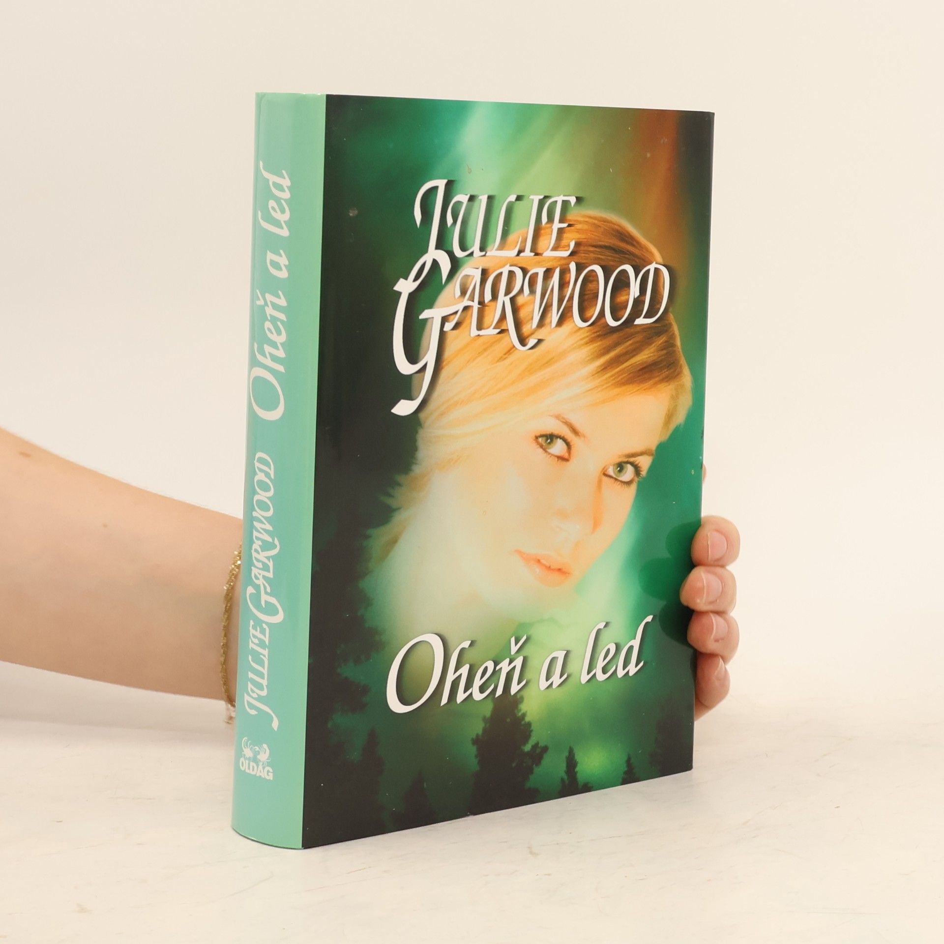 Julie Garwood Oheň a led