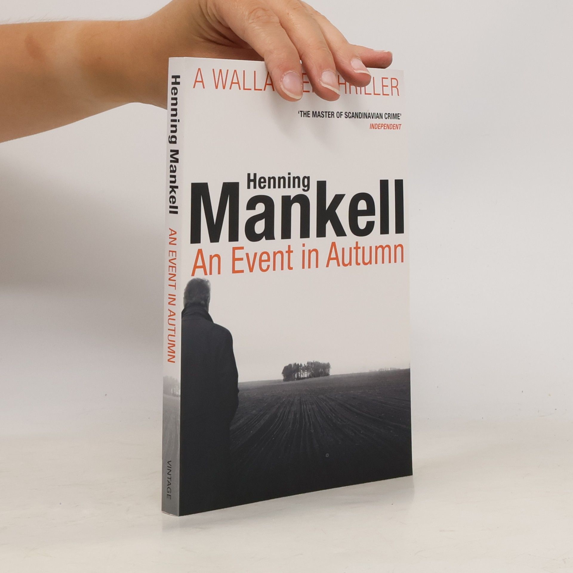 Henning Mankell An Event in Autmn