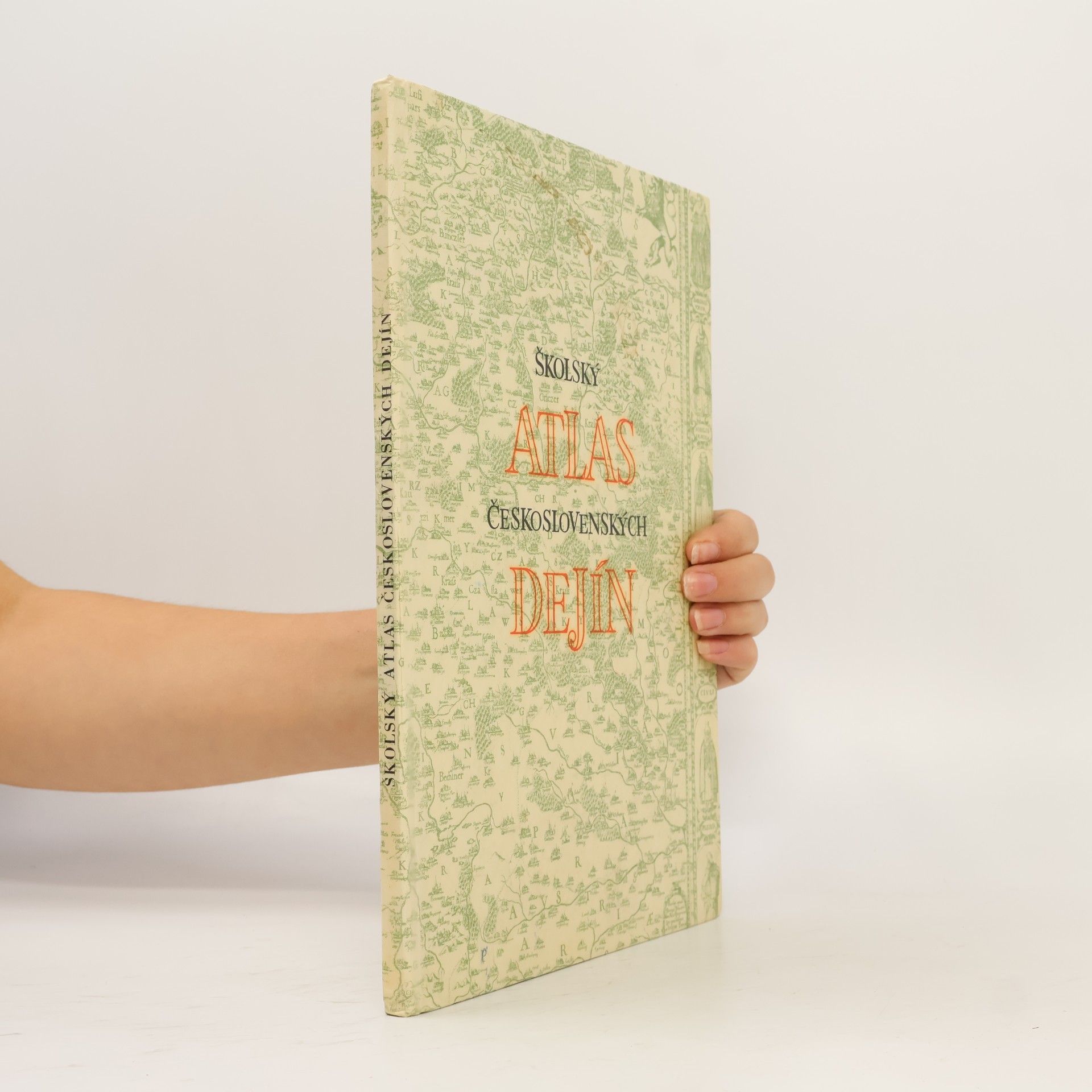 Collectif d'auteurs Školský atlas československých dejín