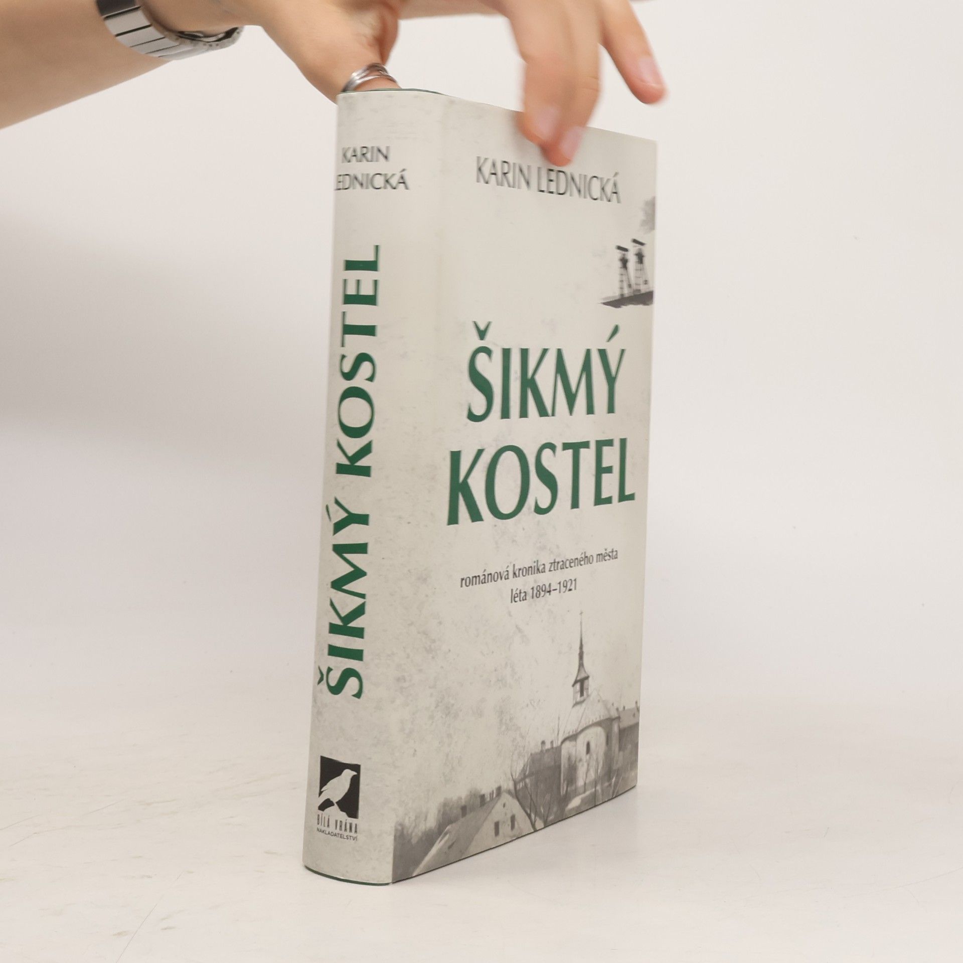 Karin Lednická Šikmý kostel
