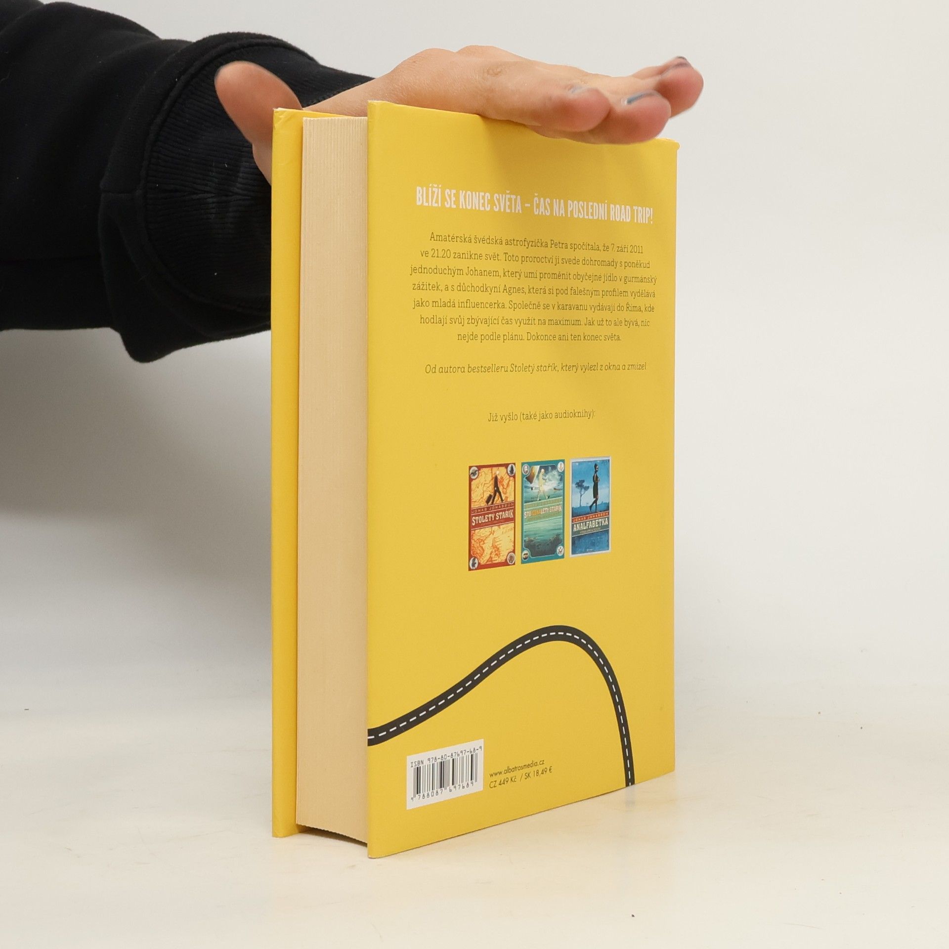 Jonas Jonasson Prorokyně a hlupák