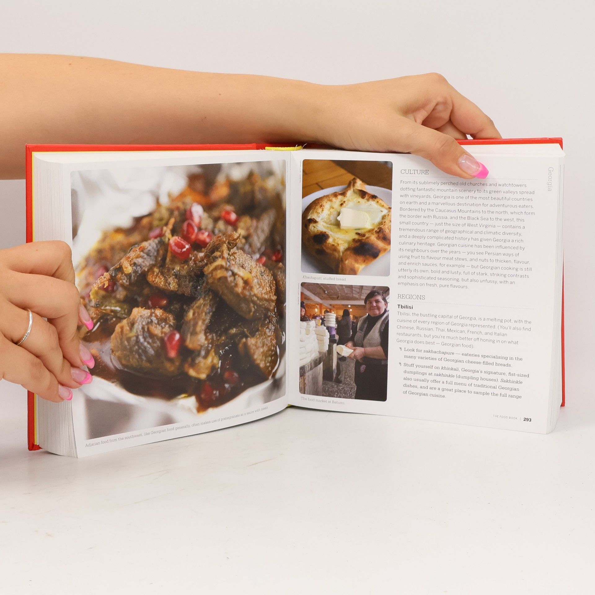 Lonely Planet Food Lonely Planet: The Food Book Mini