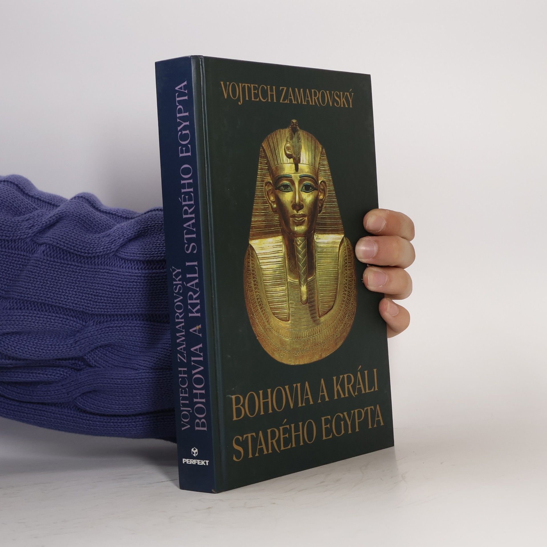 Vojtěch Zamarovský Bohovia a králi starého Egypta