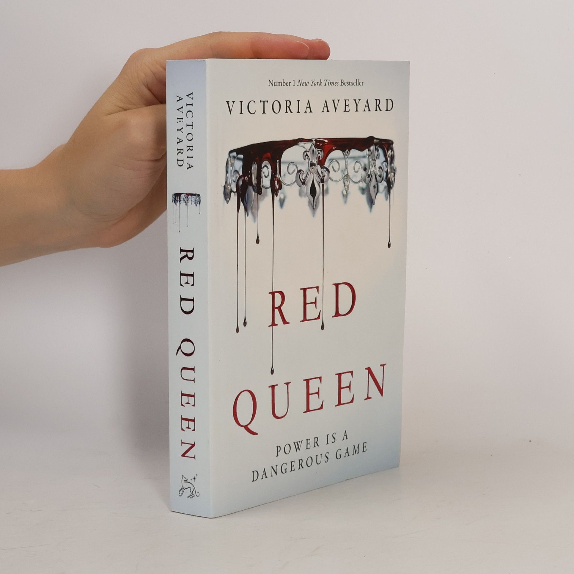 Victoria Aveyard Red Queen