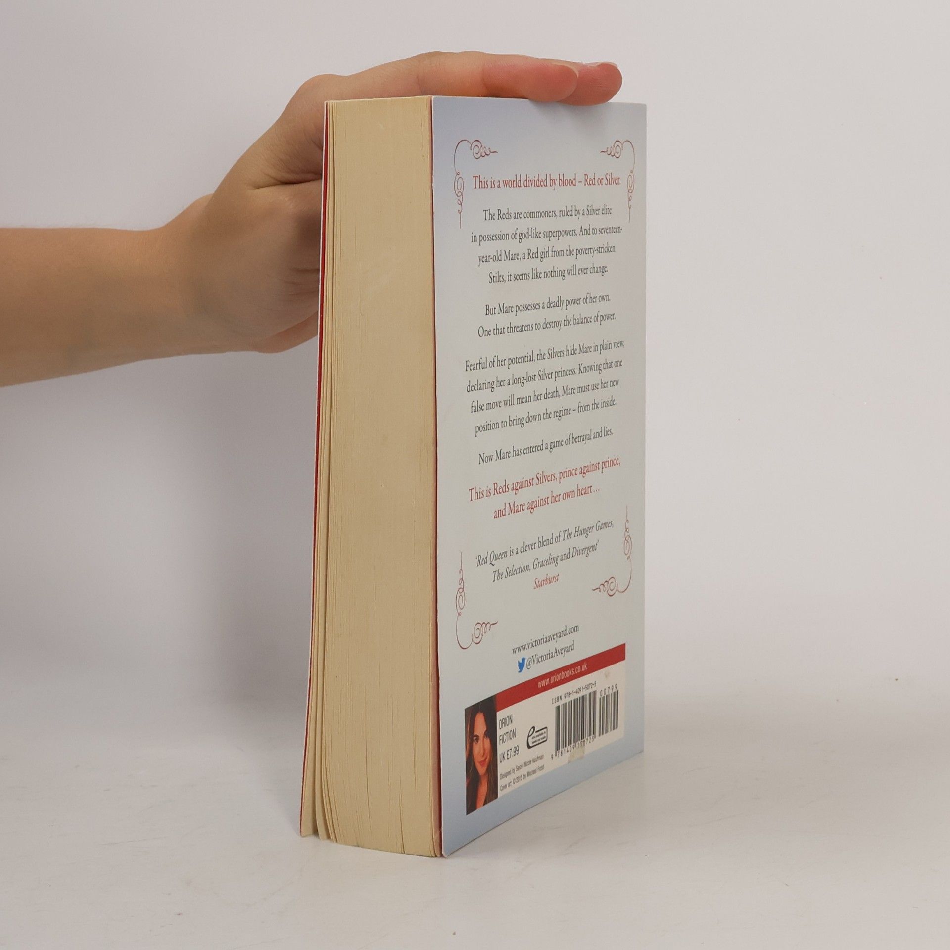 Victoria Aveyard Red Queen