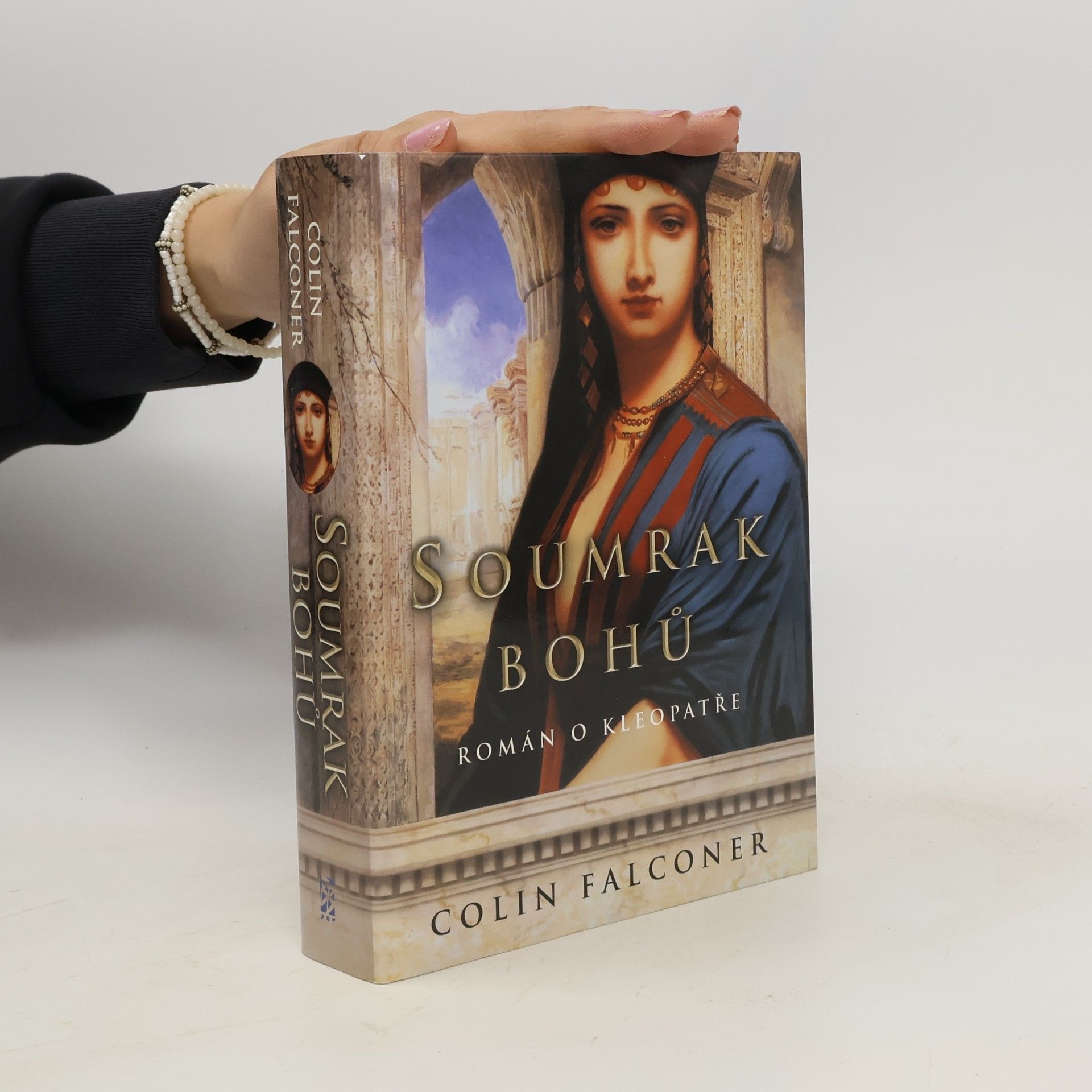 Tamara Vosecká Soumrak bohů – román o Kleopatře