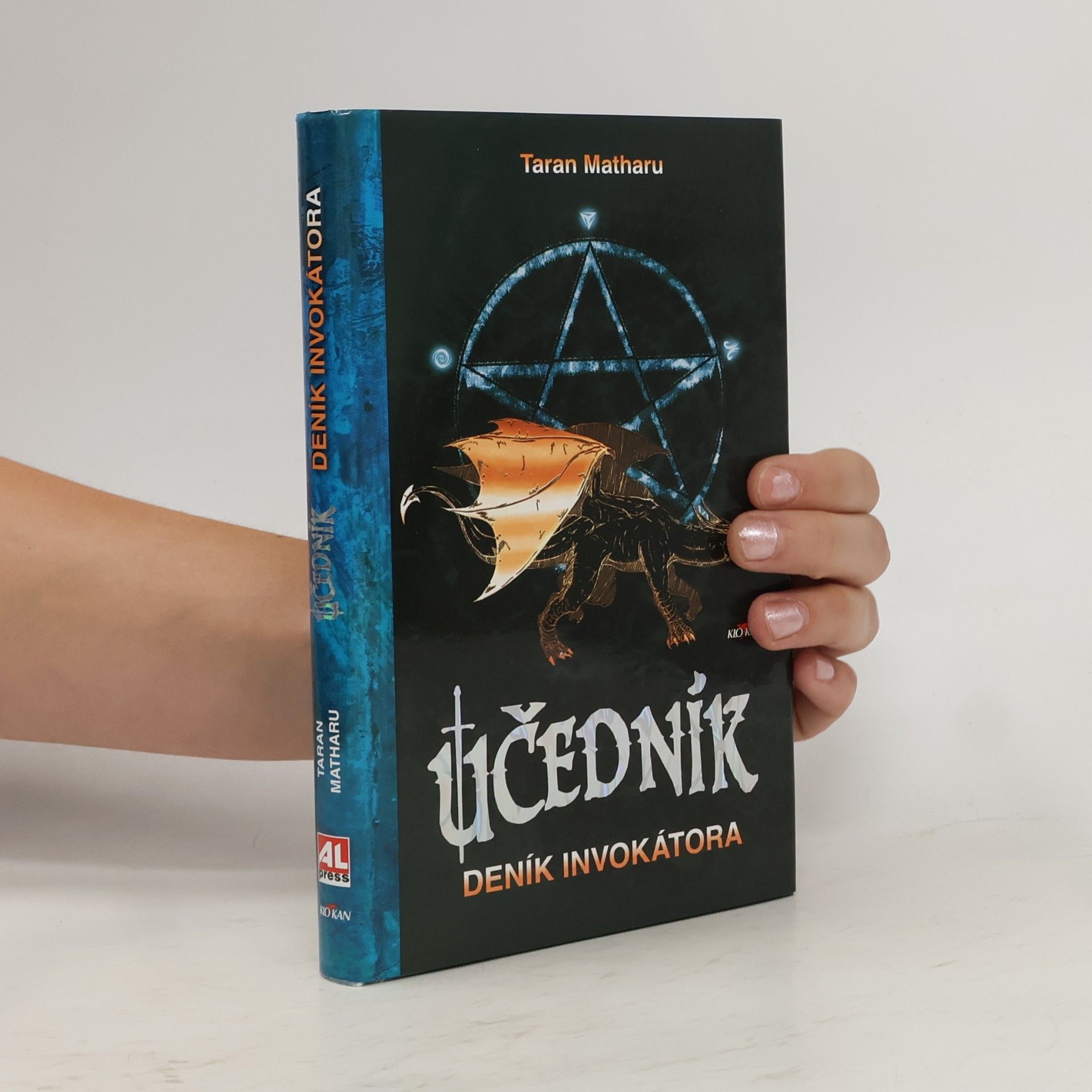 Taran Matharu Učedník. Deník invokátora