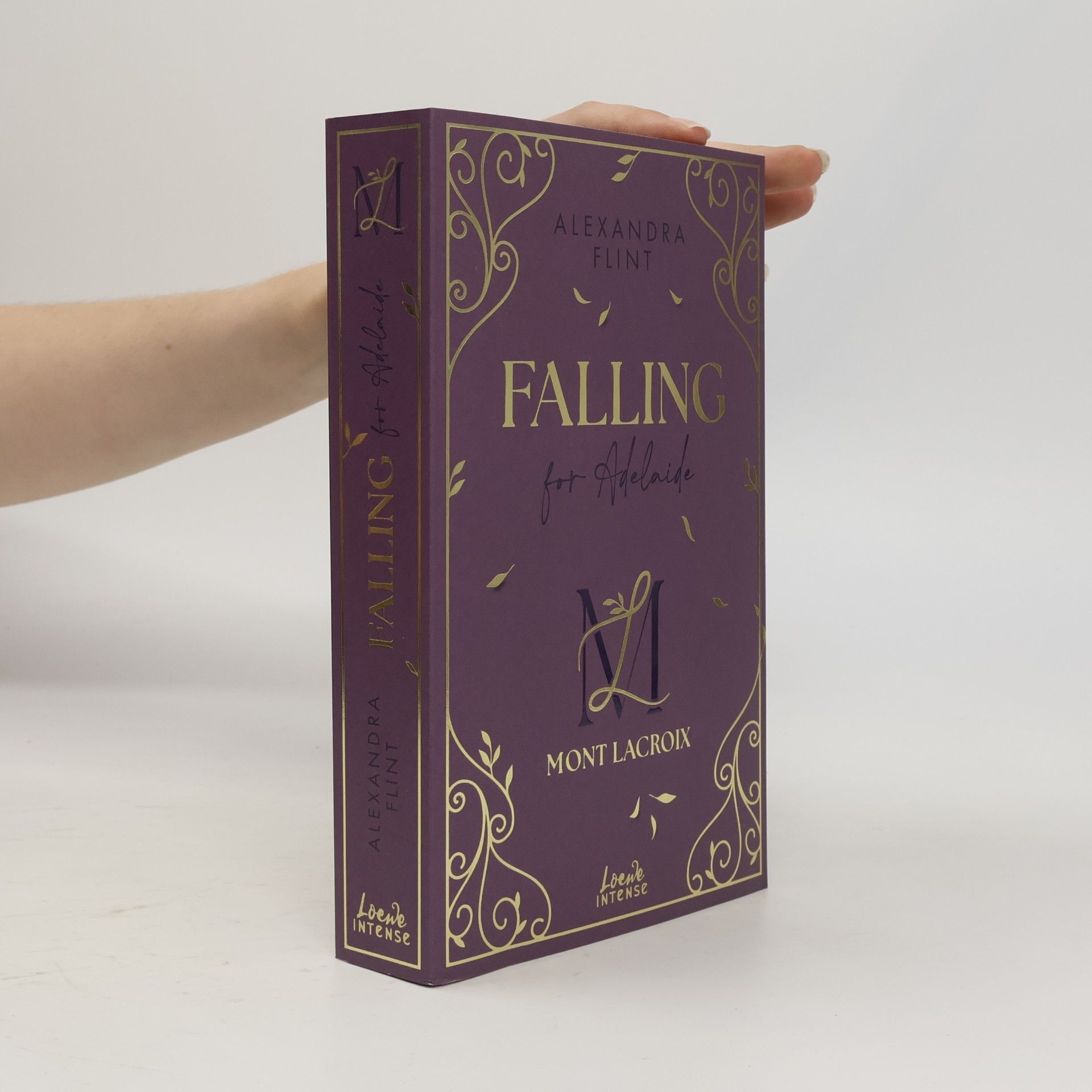 Alexandra Flint Mont Lacroix - 2: Falling for Adelaide