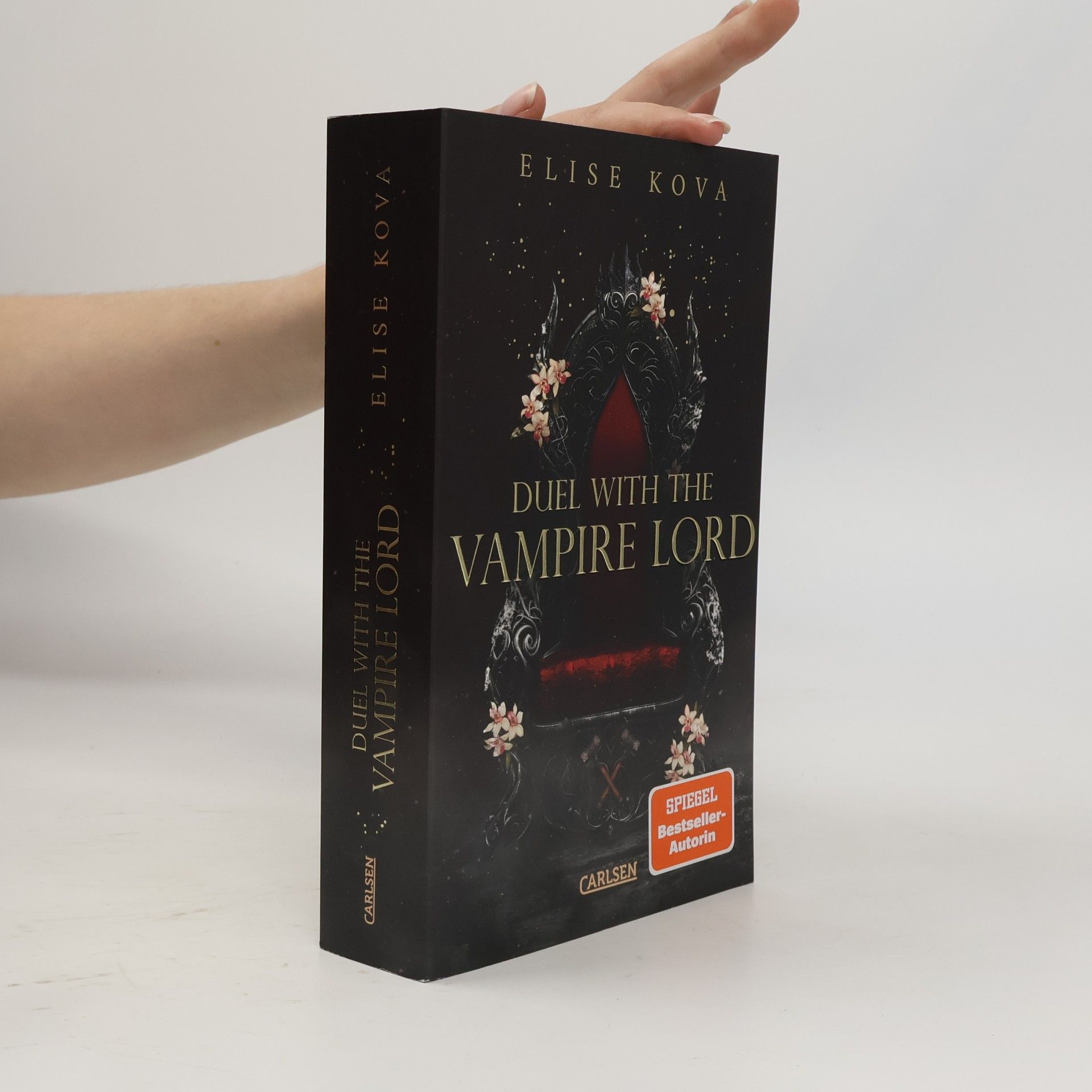 Elise Kova Married into Magic: Duel with the Vampire Lord