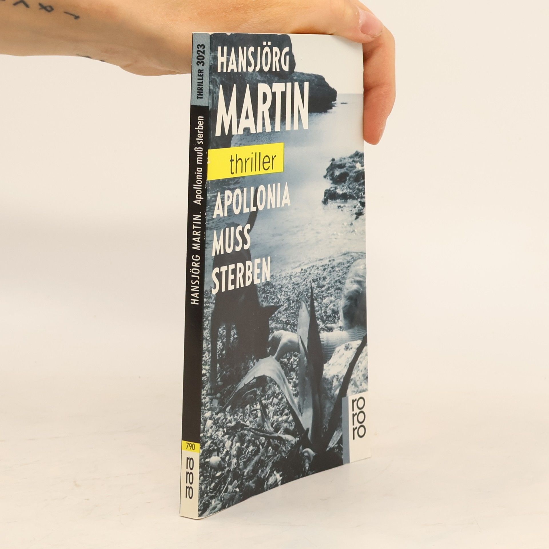 Hansjörg Martin Apollonia muss sterben