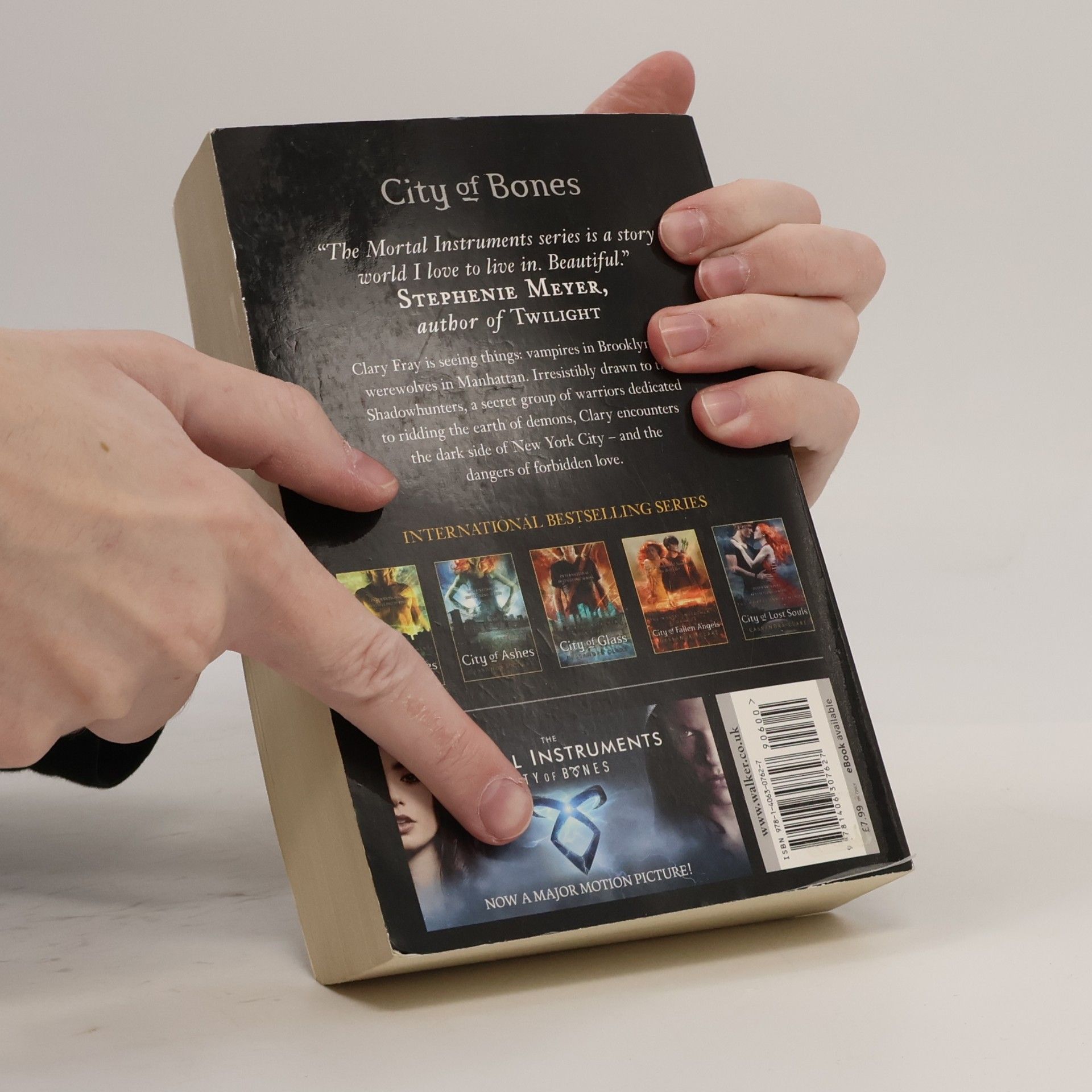Cassandra Clare City of Bones