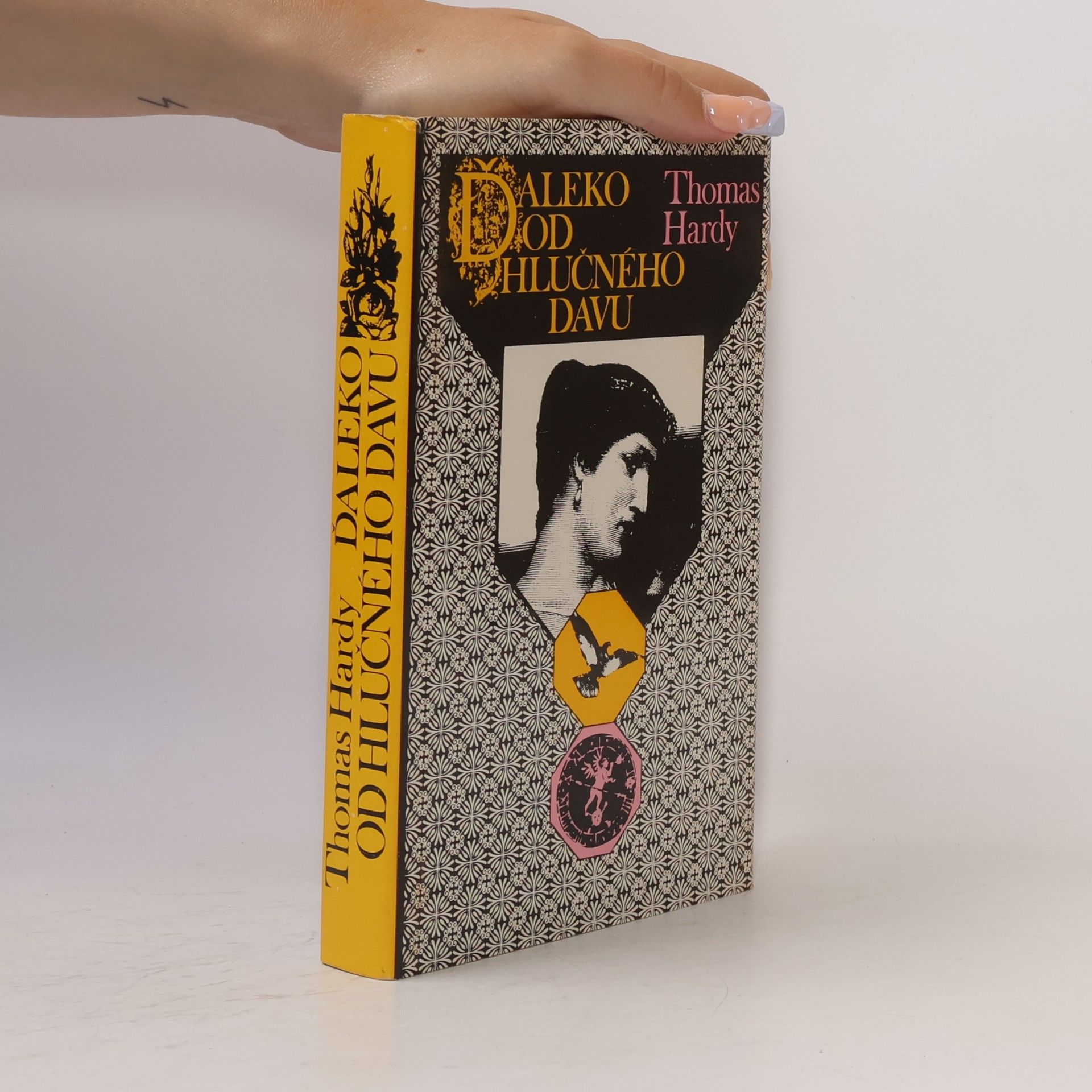 Thomas Hardy Ďaleko od hlučného davu