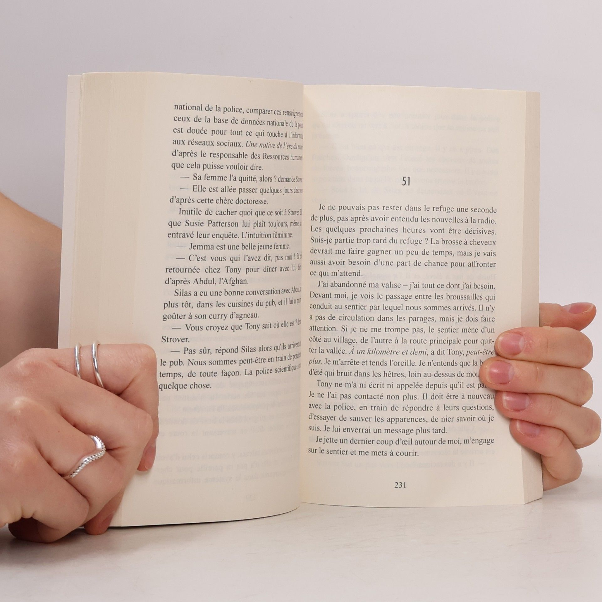 J.S. Monroe City Poche: La fille sans nom