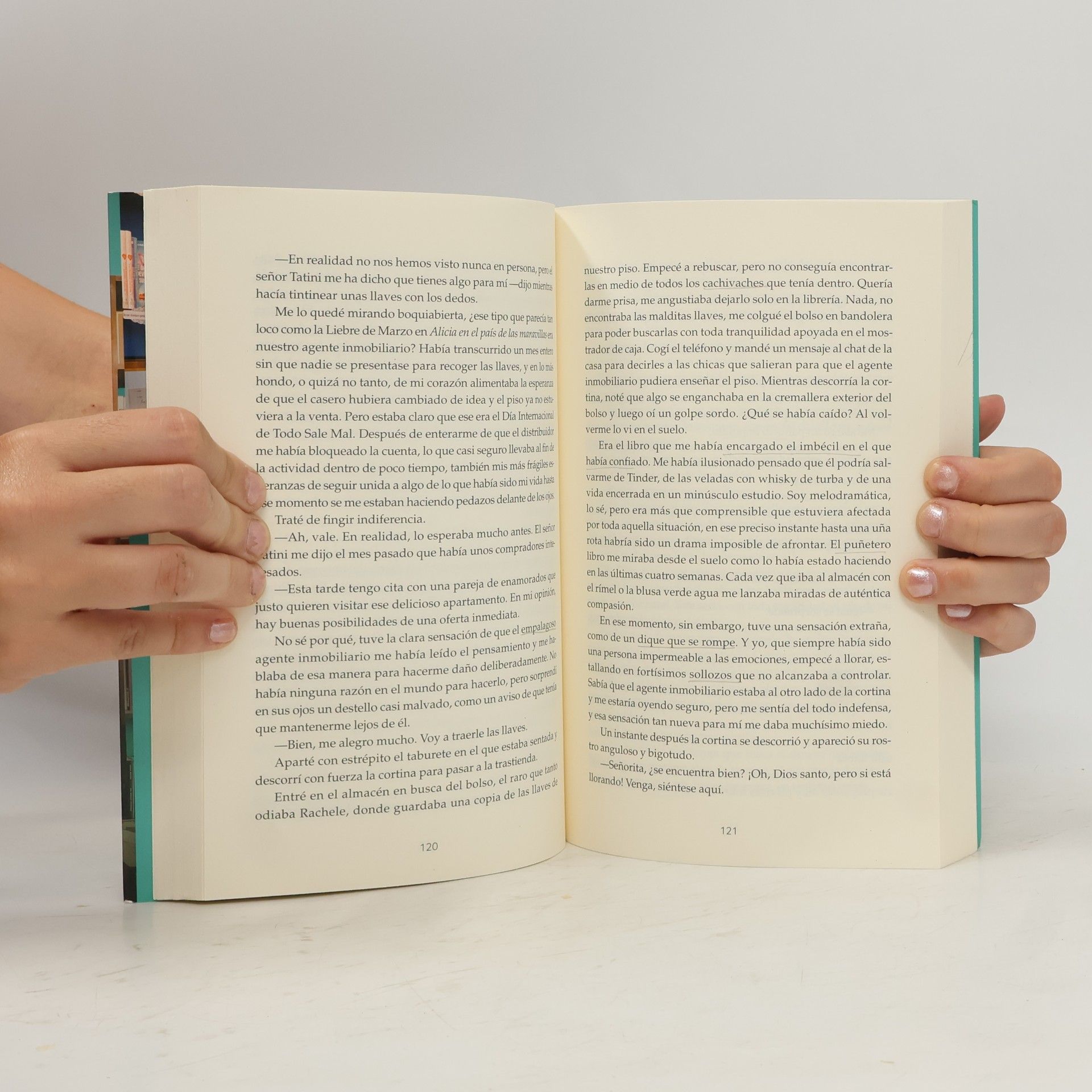 Elena Molini La pequeña farmacia literaria
