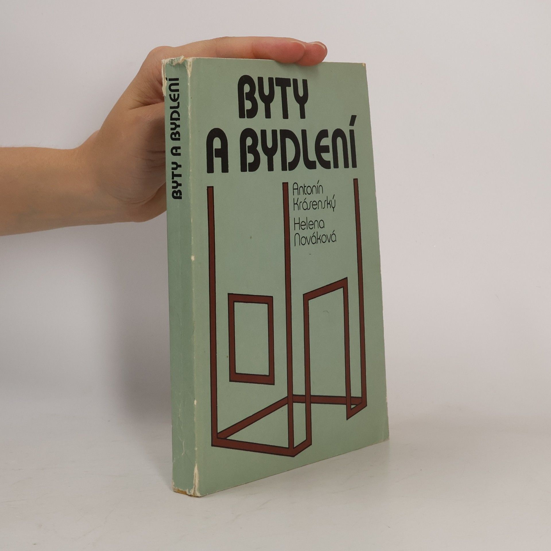 Byty a bydlení
