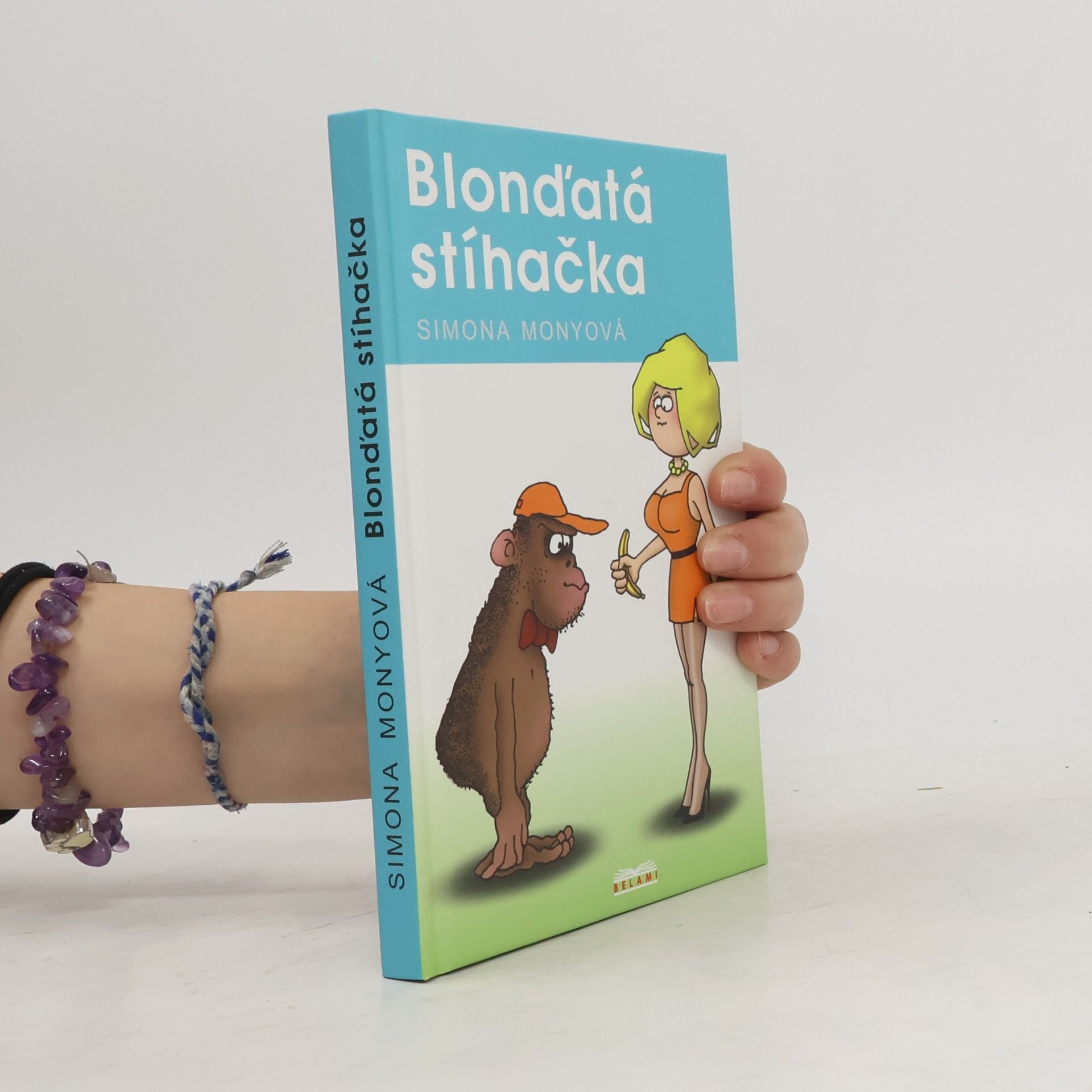 Blonďatá stíhačka