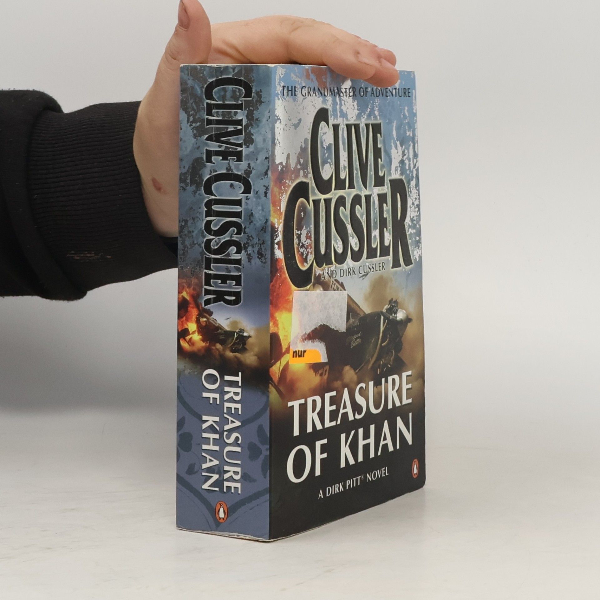 Clive Cussler Treasure of Khan
