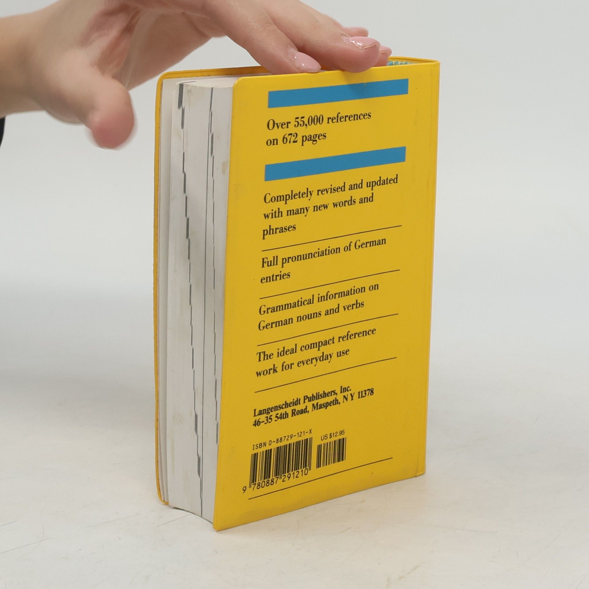 Langenscheidt's Pocket Dictionary German - New German Spelling
