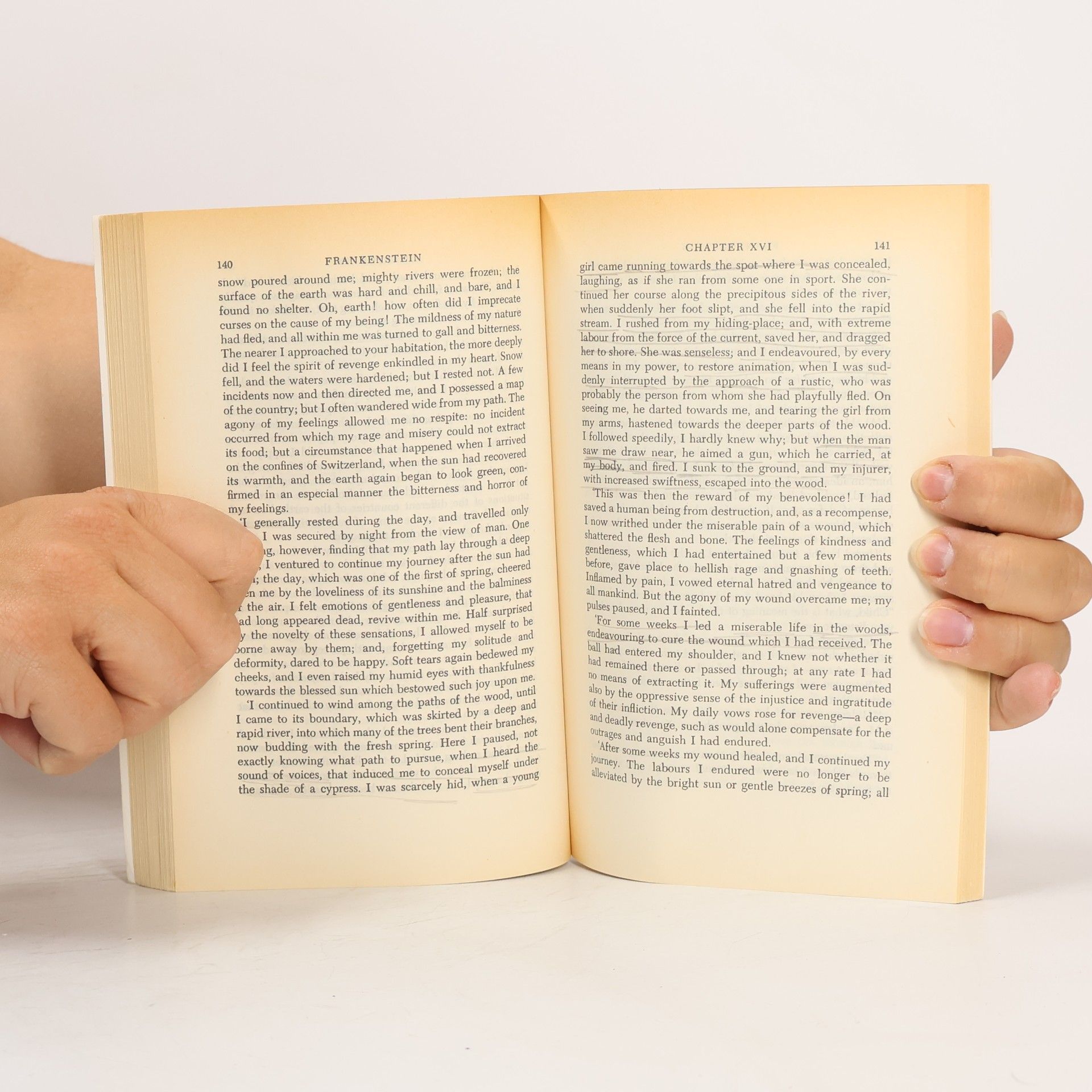 Mary W. Shelley Oxford World's Classics: Frankenstein, or, The Modern Prometheus