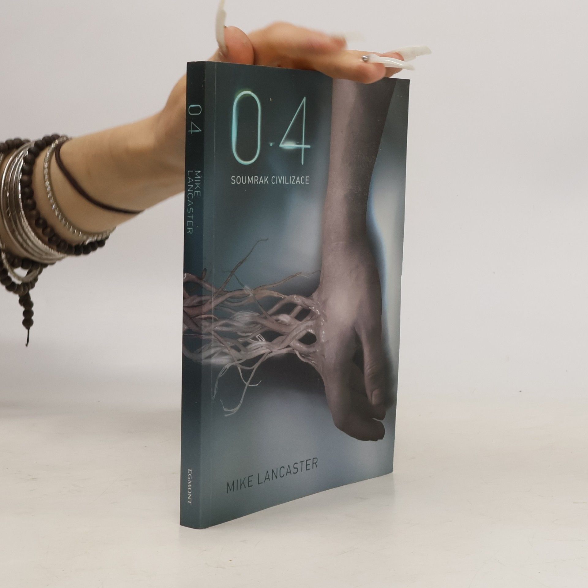 Mike Lancaster 0.4 : soumrak civilizace