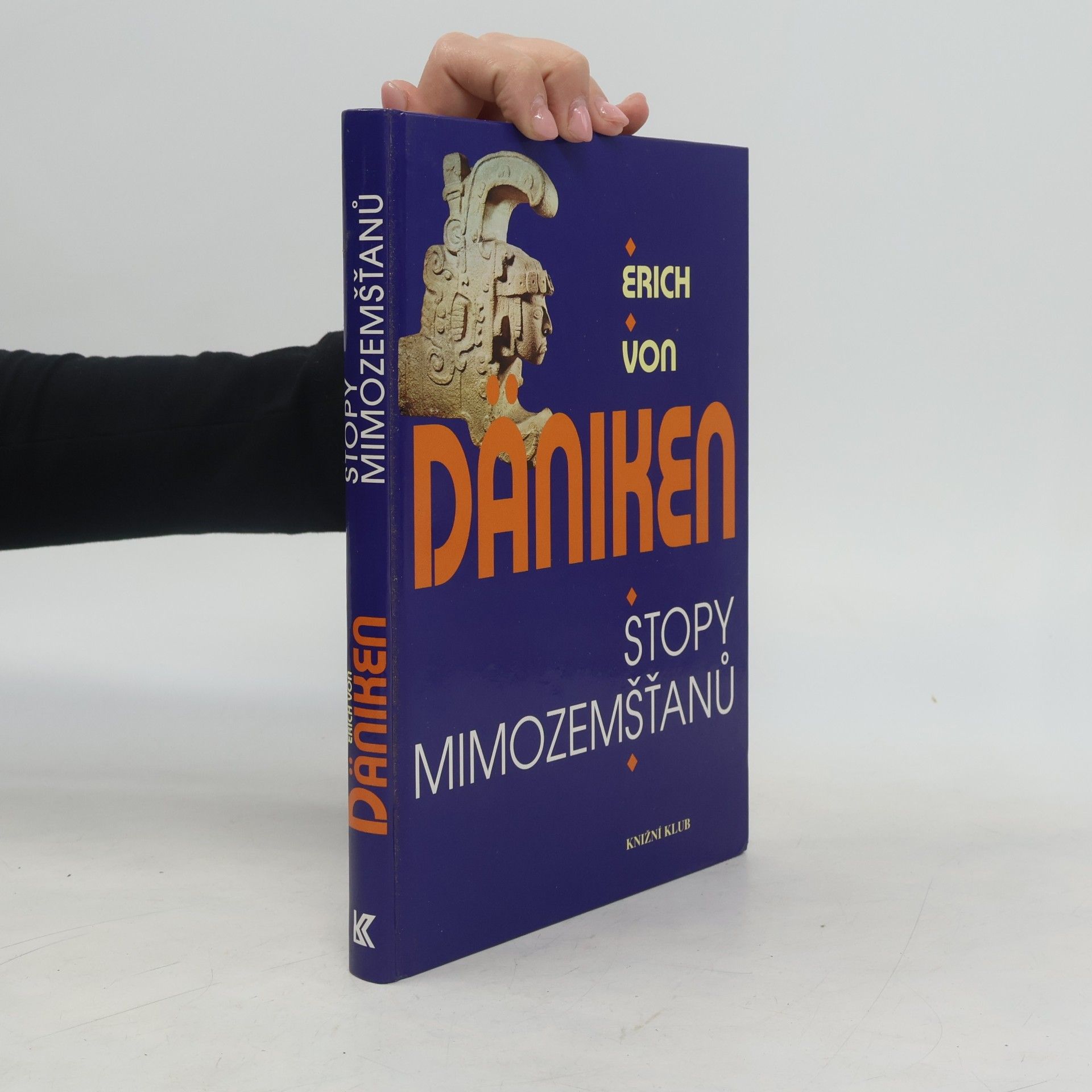 Erich von Däniken Stopy mimozemšťanů