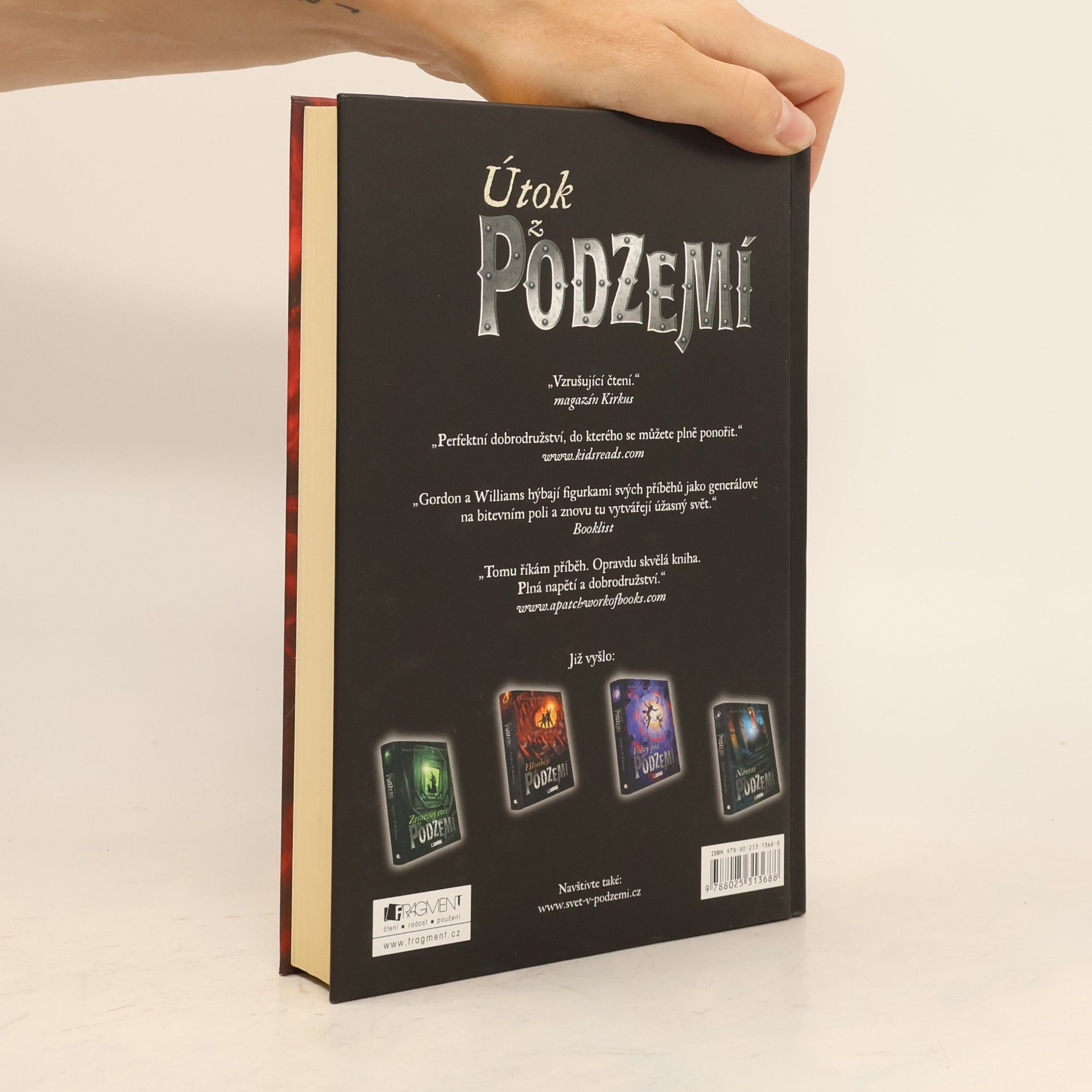 Roderick Gordon Útok z Podzemí