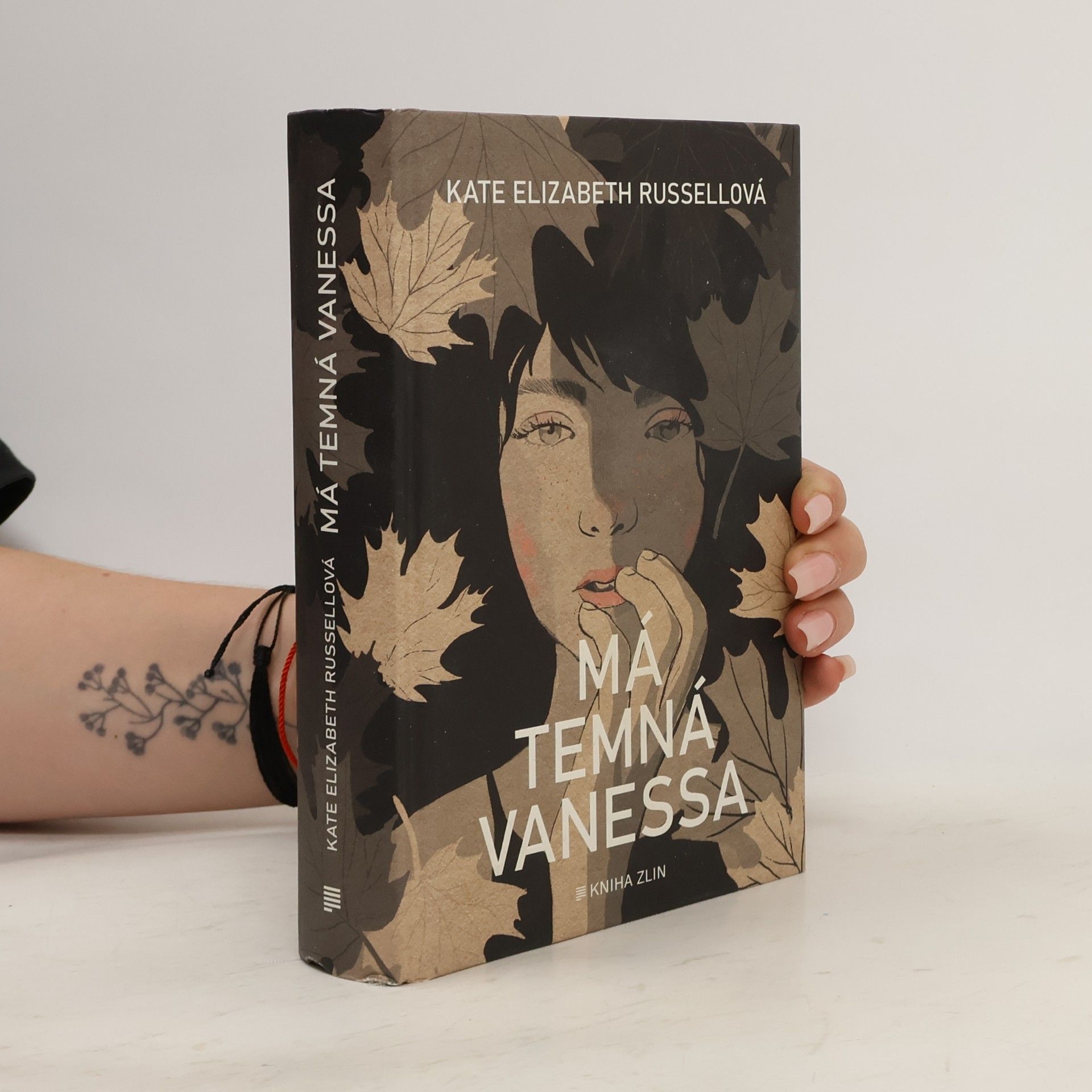 Kate Elizabeth Russell Má temná Vanessa