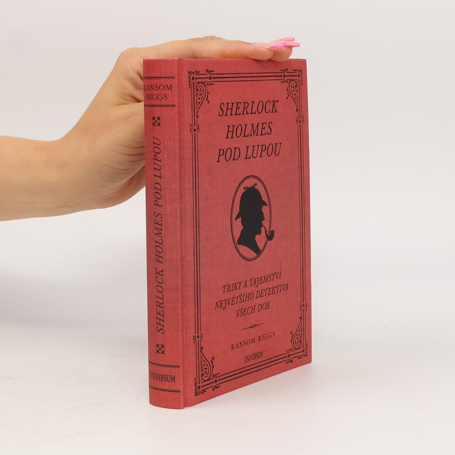Ransom Riggs Sherlock Holmes pod lupou