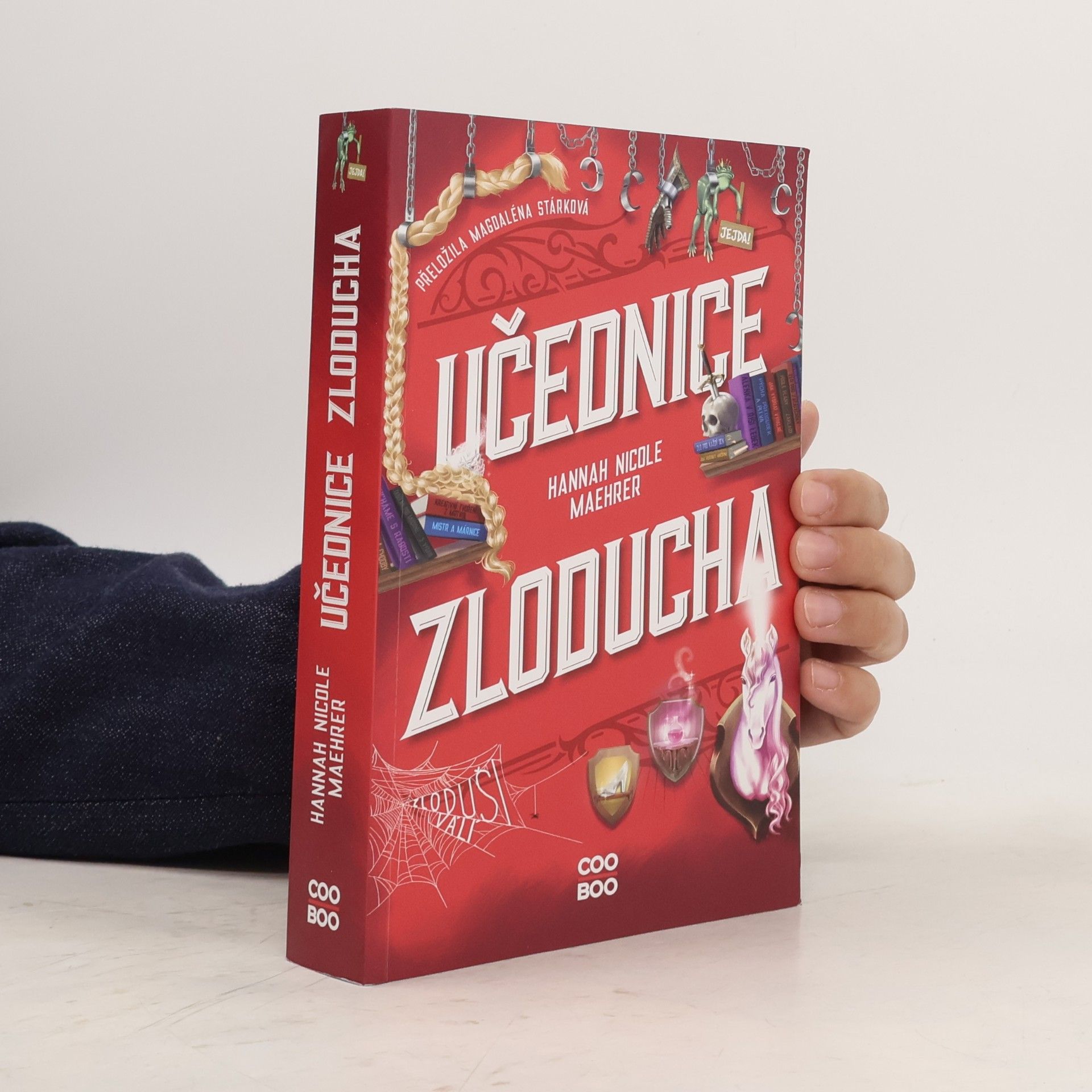 Hannah Nicole Maehrer Učednice Zloducha