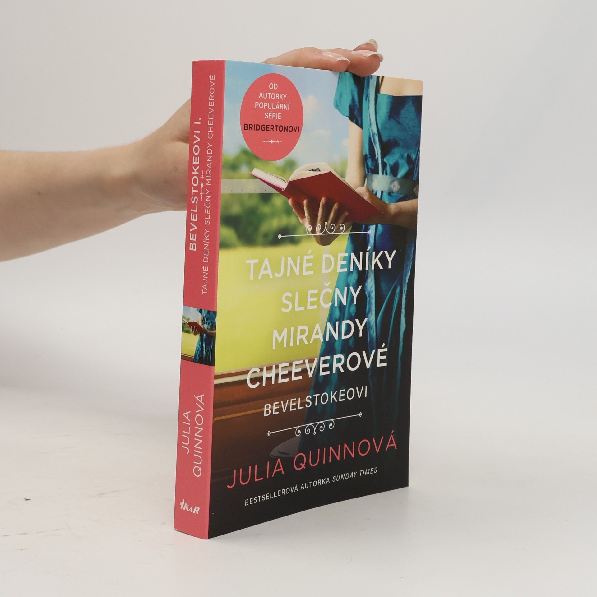 Julie Quinnová Bevelstokeovi. Tajné deníky slečny Mirandy Cheeverové