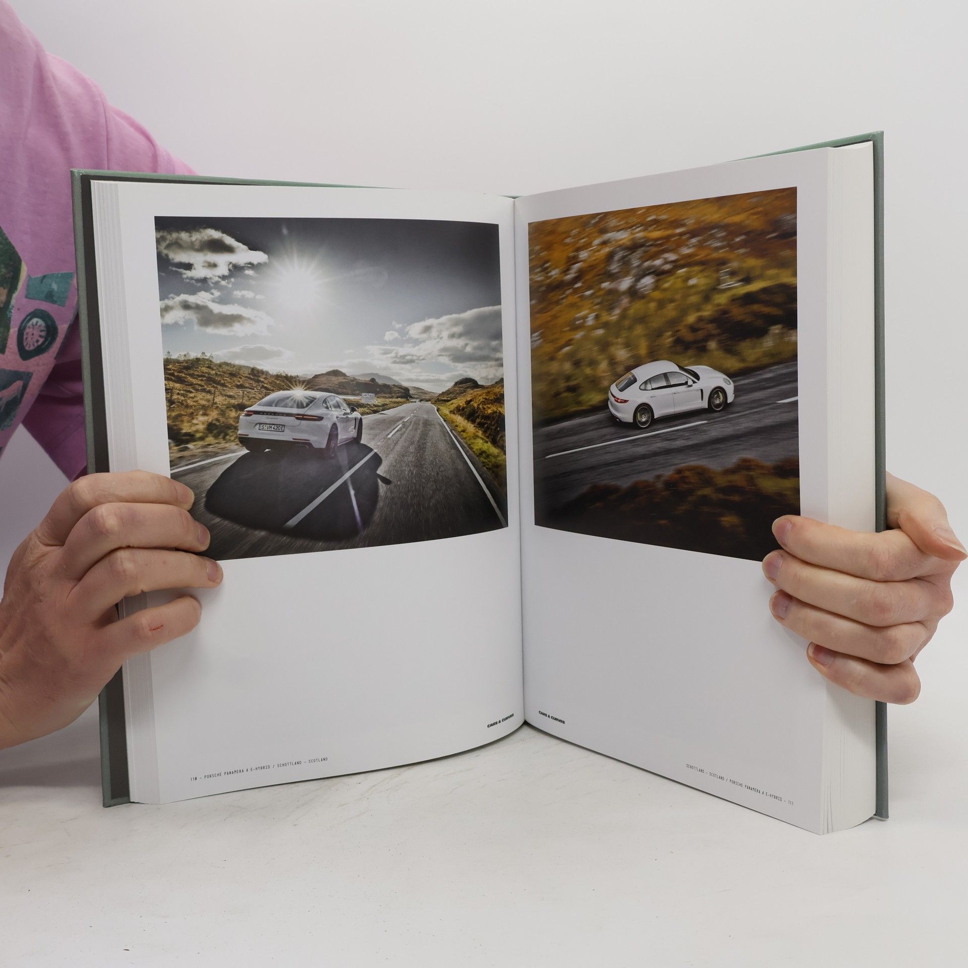 Stefan Bogner Cars & curves 1