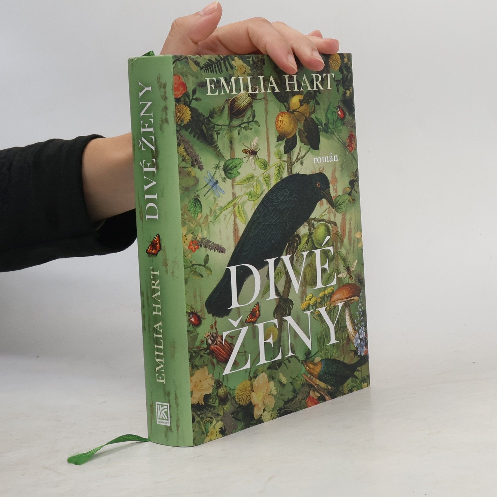 Emilia Hart Divé ženy